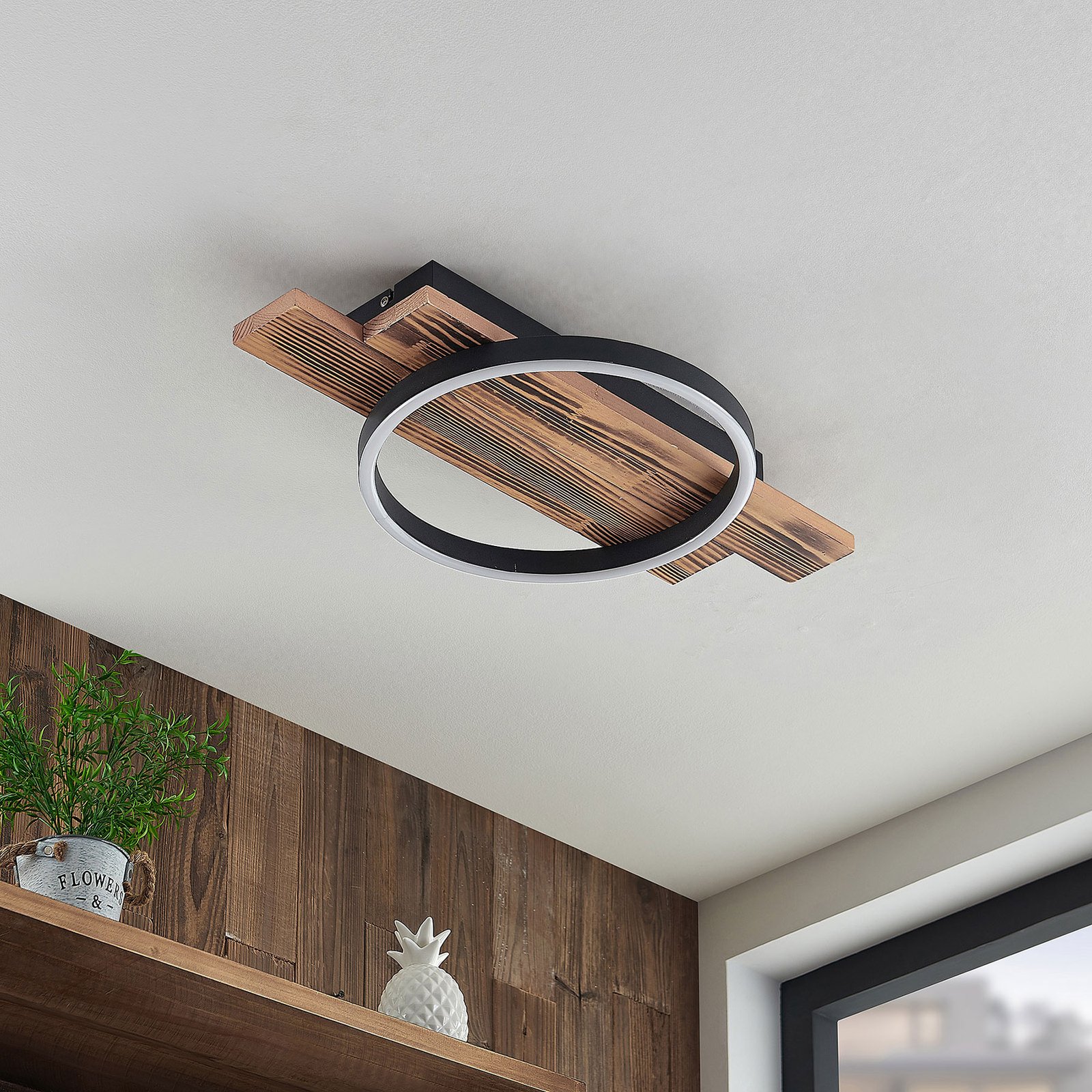 Lindby LED-Deckenleuchte Sentoa, Holz, 52,8 cm lang, 3.000 K