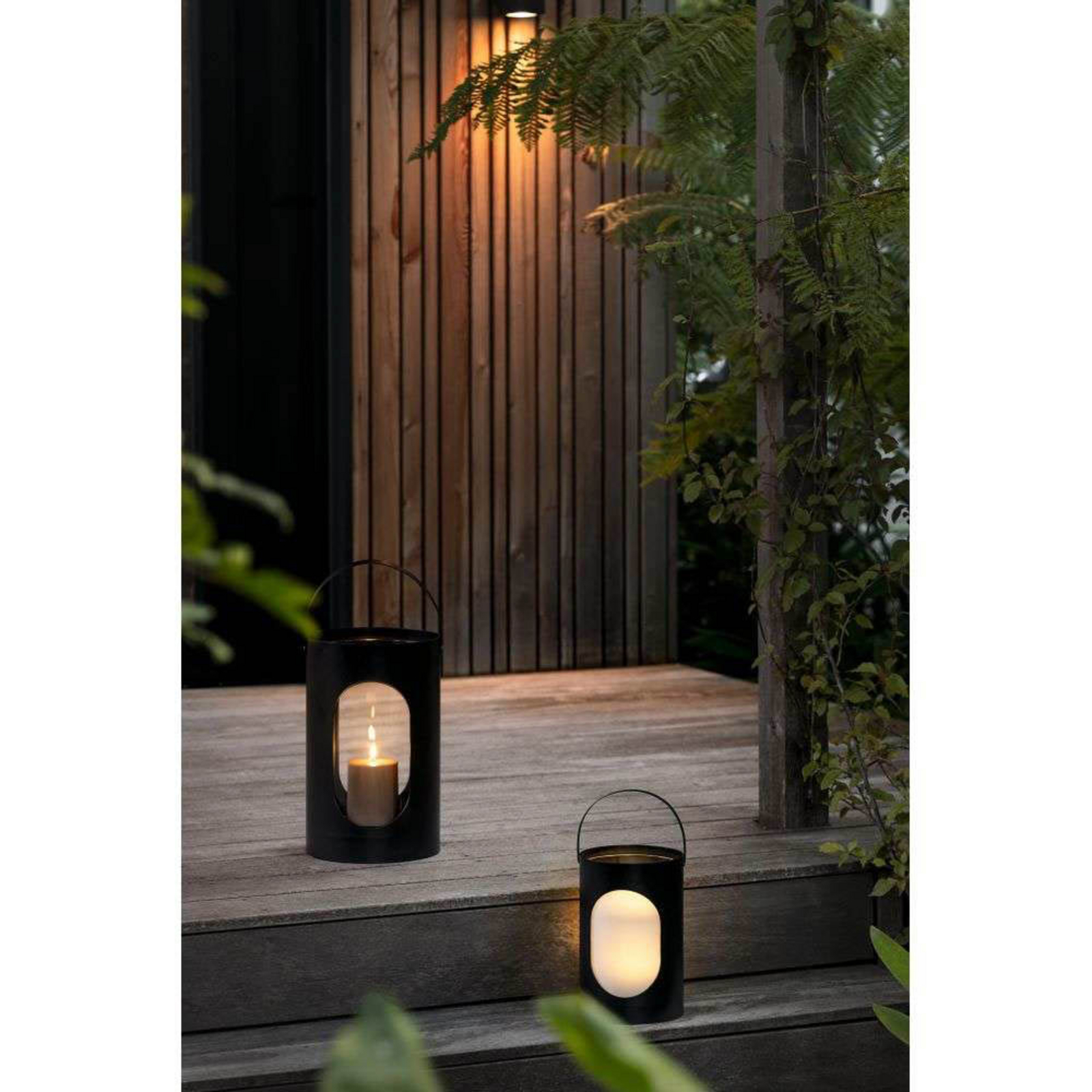 Uyuni & Ekta Light House Lantern 22x35 Black - Uyuni Lighting