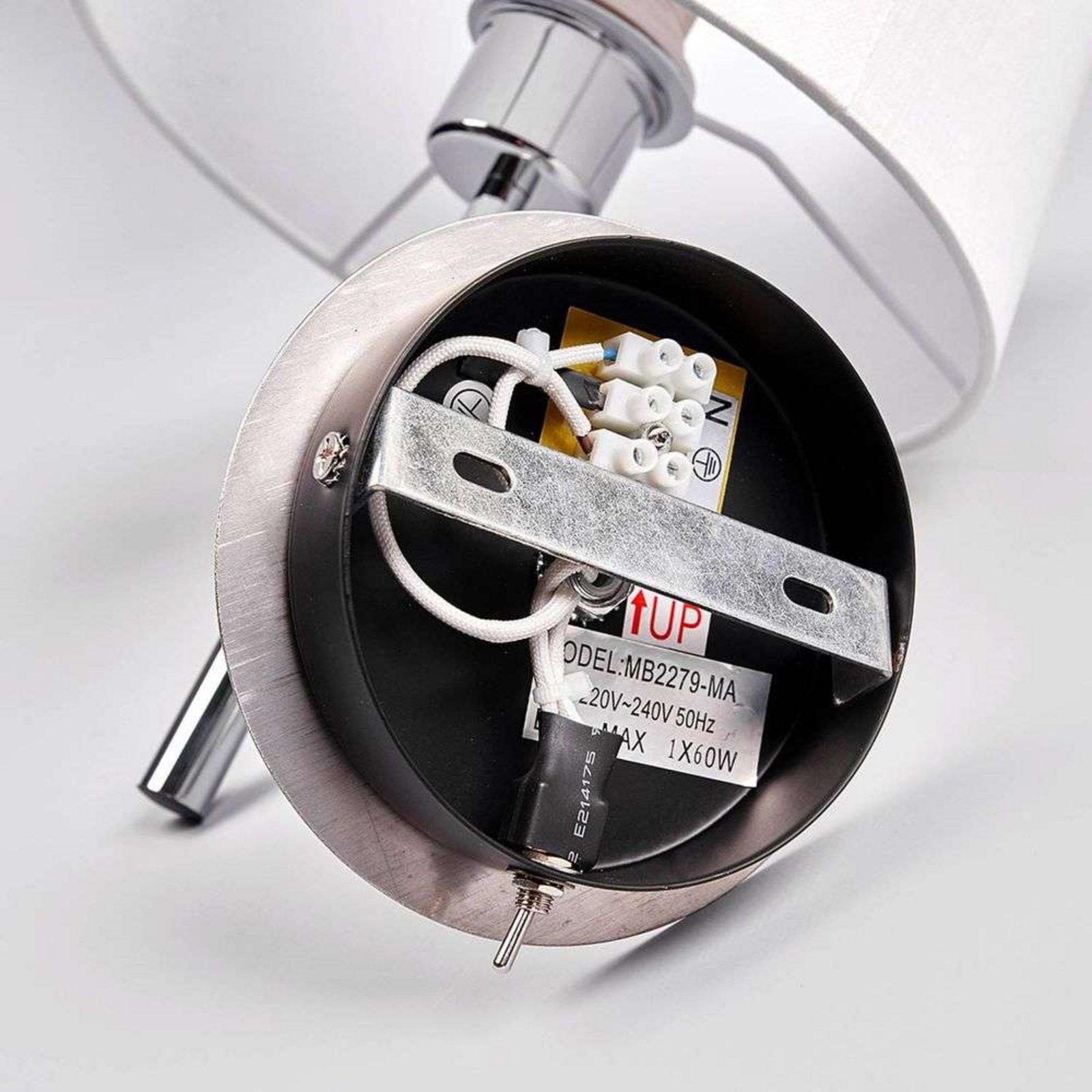 Dorothea Vegglampe White/Chrome - Lucande