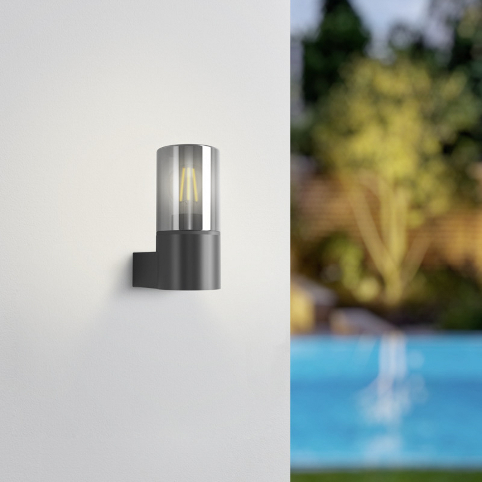 EGLO utomhusvägglampa CROPANI, svart/grå 20 cm 1 x E27 IP54 EGLO utomhusvägglampa CROPANI, svart/grå 20 cm 1 x E27 IP54