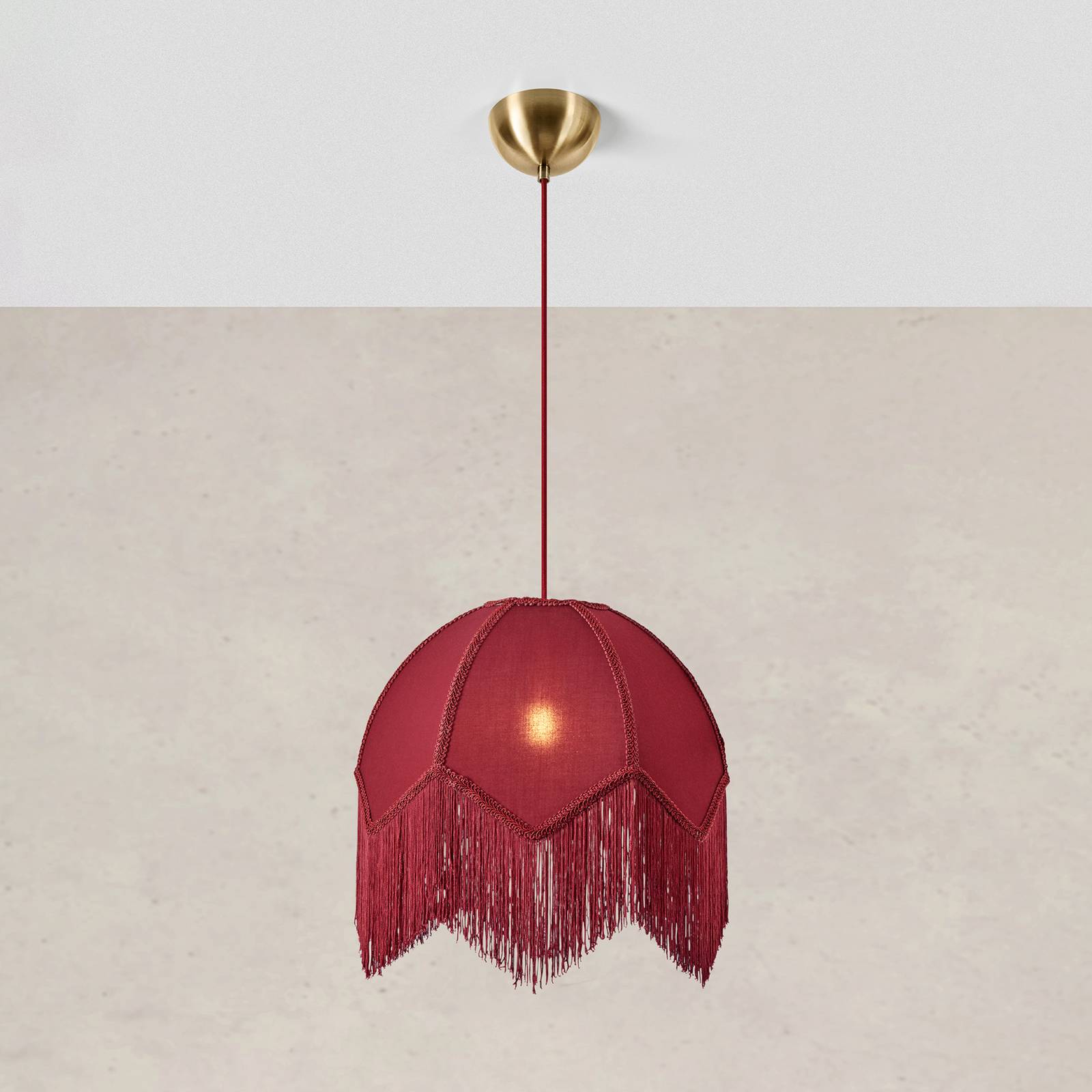 Markslöjd hanglamp Gertrud, rood, stof, Ø 38 cm