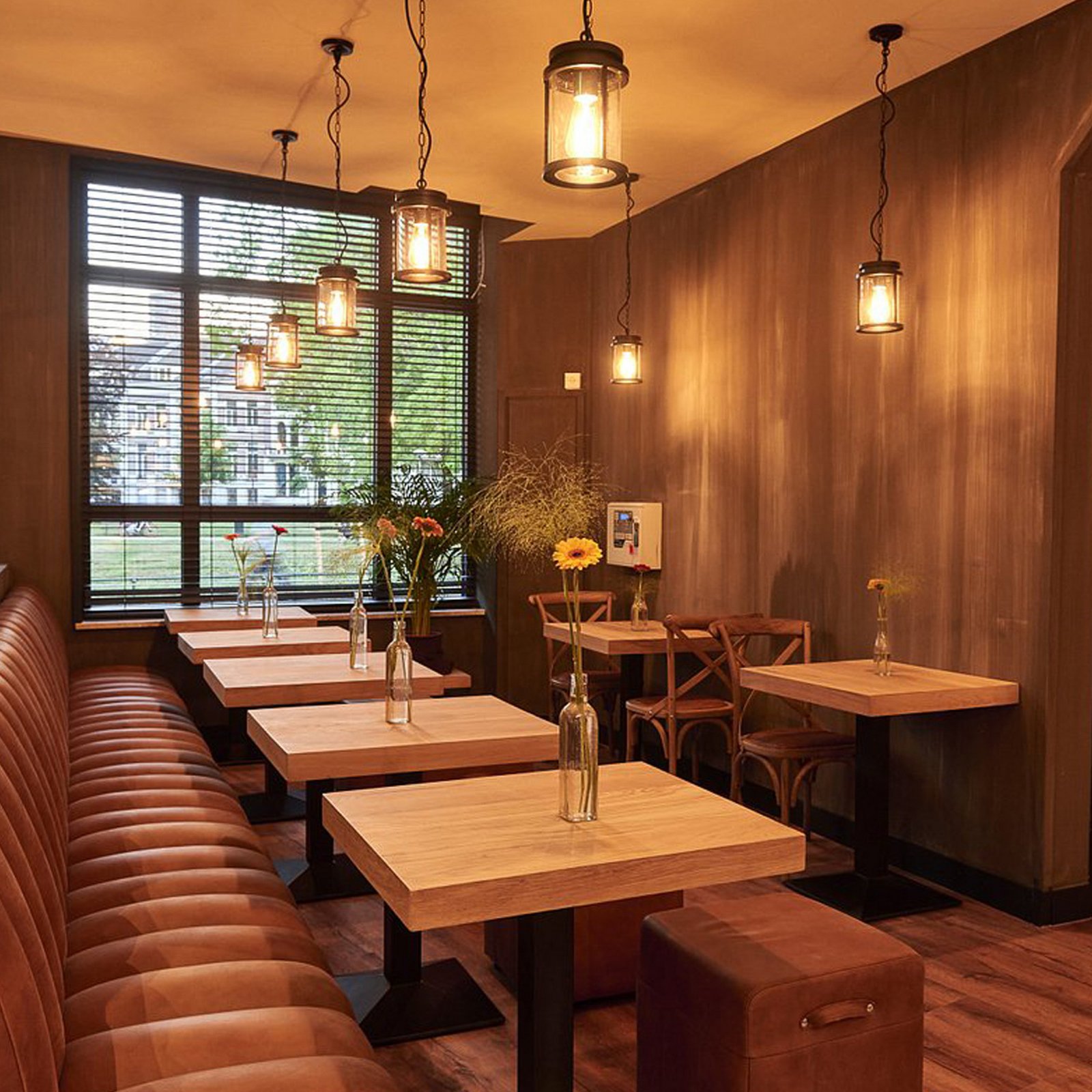 Sydney ulkona riippuvalaisin