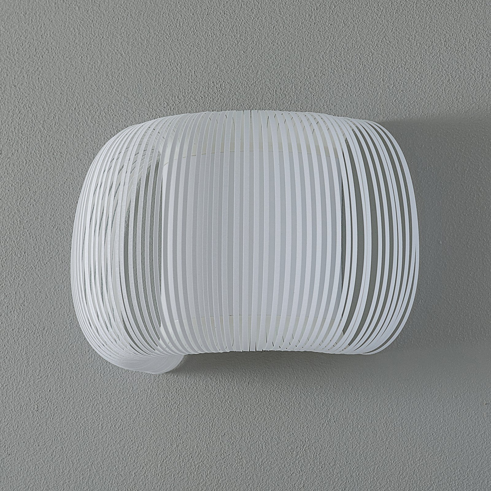 Mirta wall light