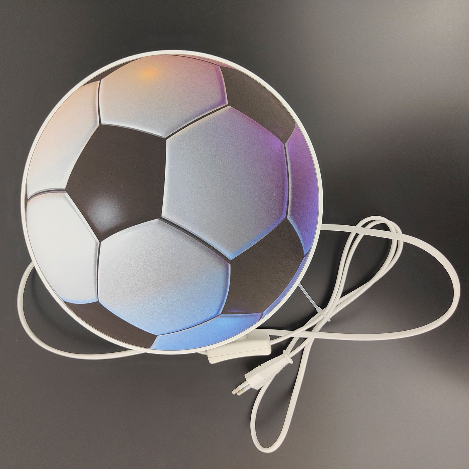 Vägglampa Fotboll med strömbrytare och kontakt