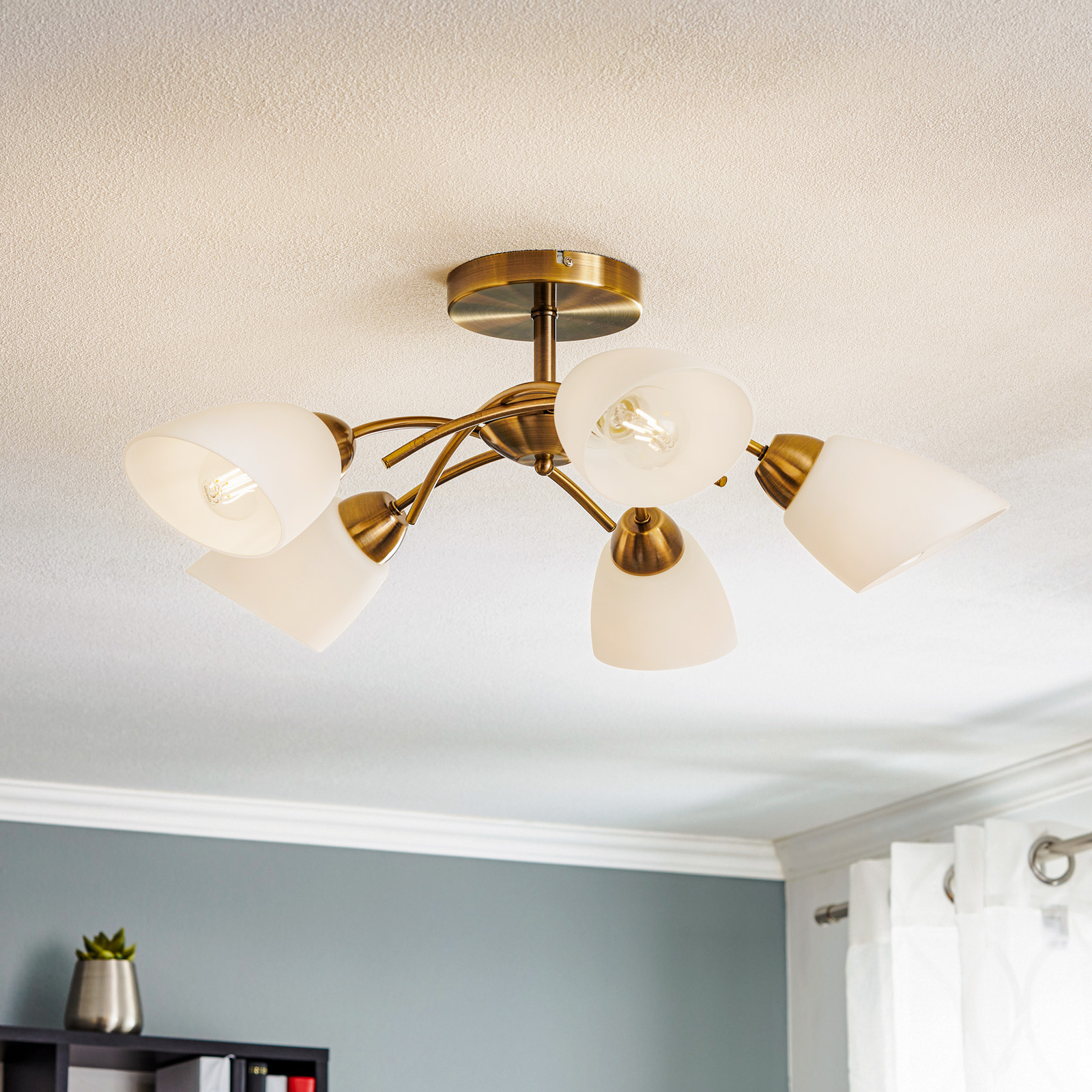 Varietta ceiling, glass, antique brass 5-bulb