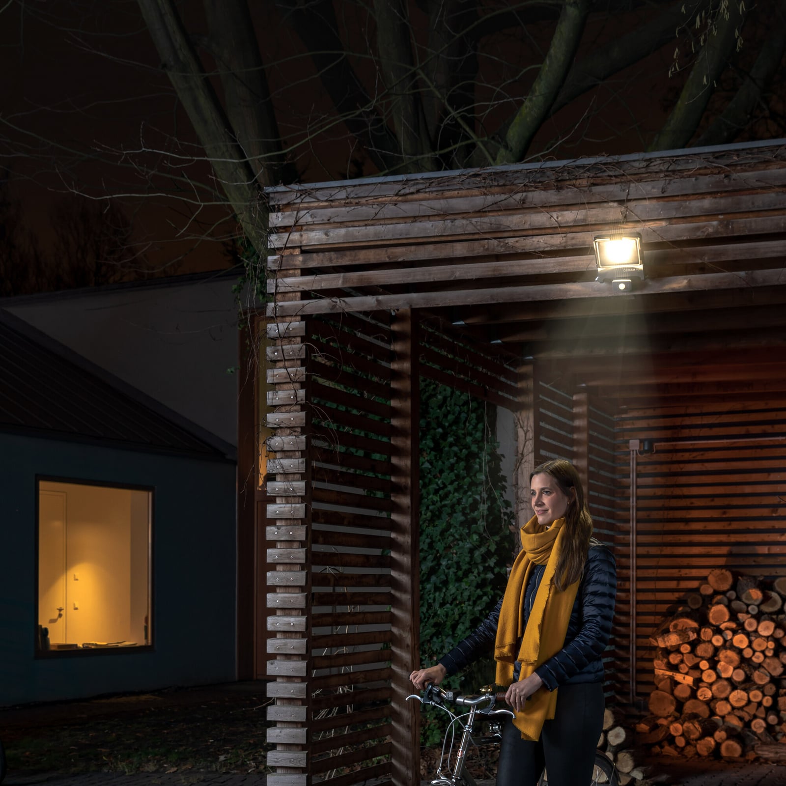 OSRAM kohdevalaisin ulos ENDURA FLOOD, harmaa, anturi 50 W 840 IP44