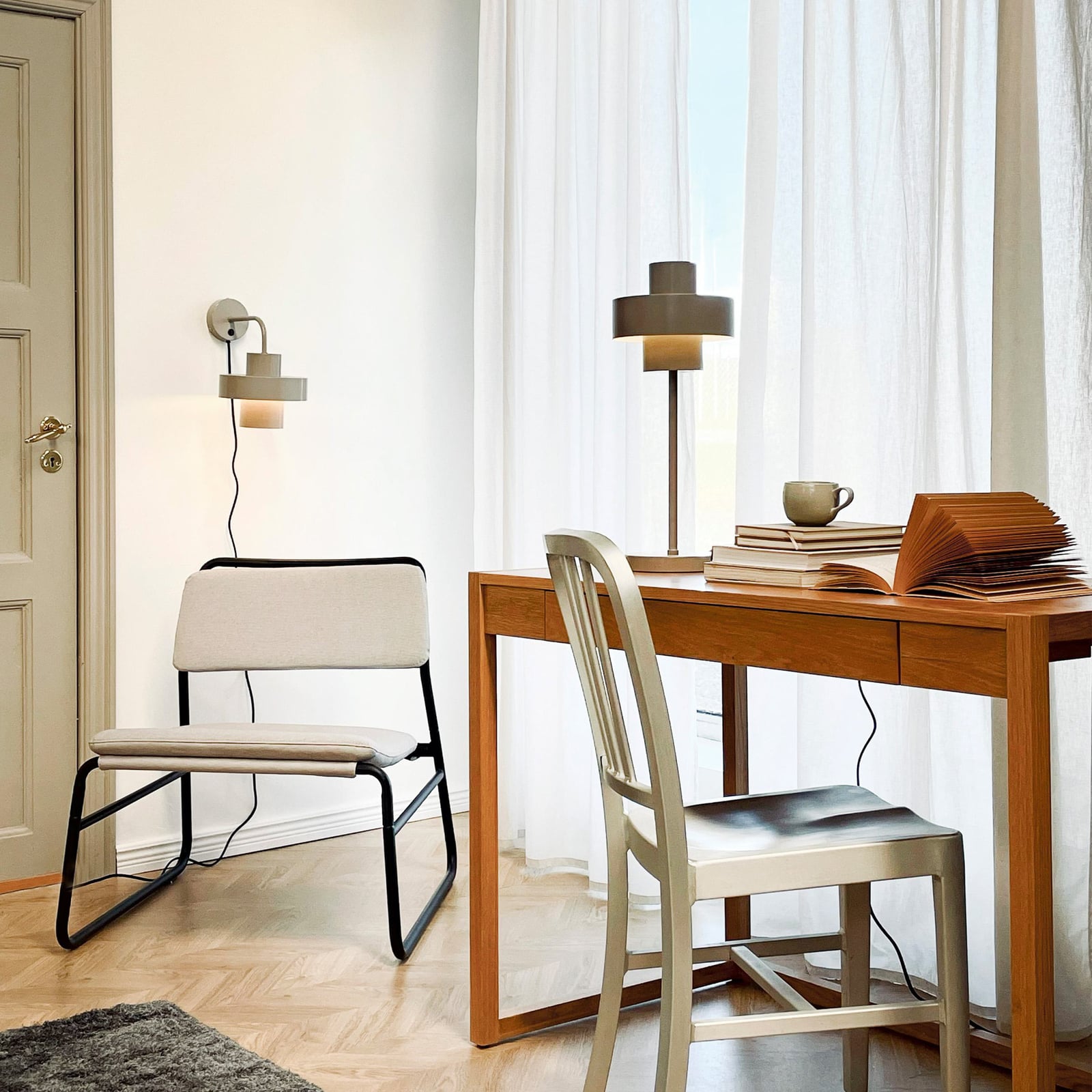 Stoke Tischleuchte Grau - Dyberg Larsen