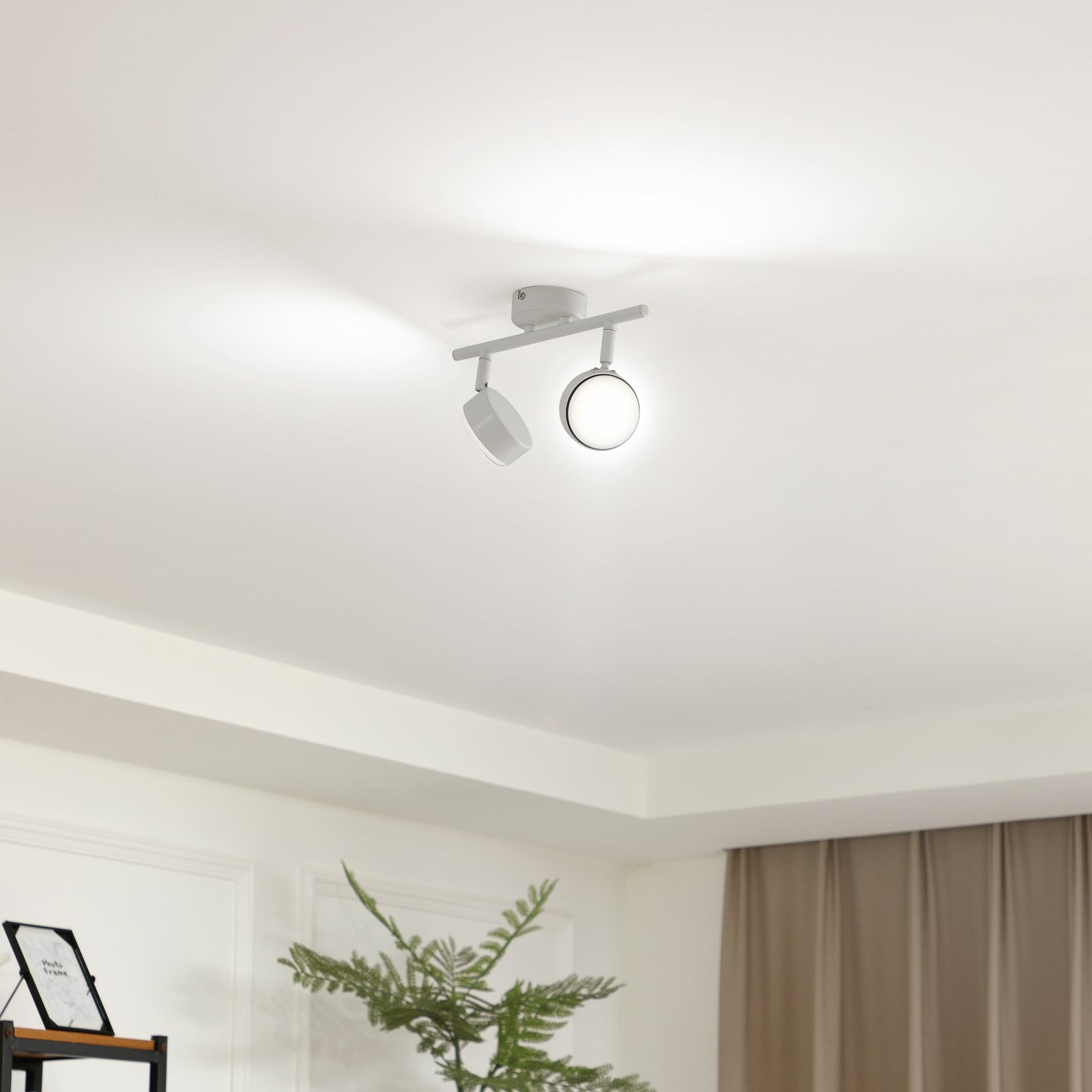 Lampa sufitowa Lindby Jyla, 2-punktowa, biała matowa Lampa sufitowa Lindby Jyla, 2-punktowa, biała matowa