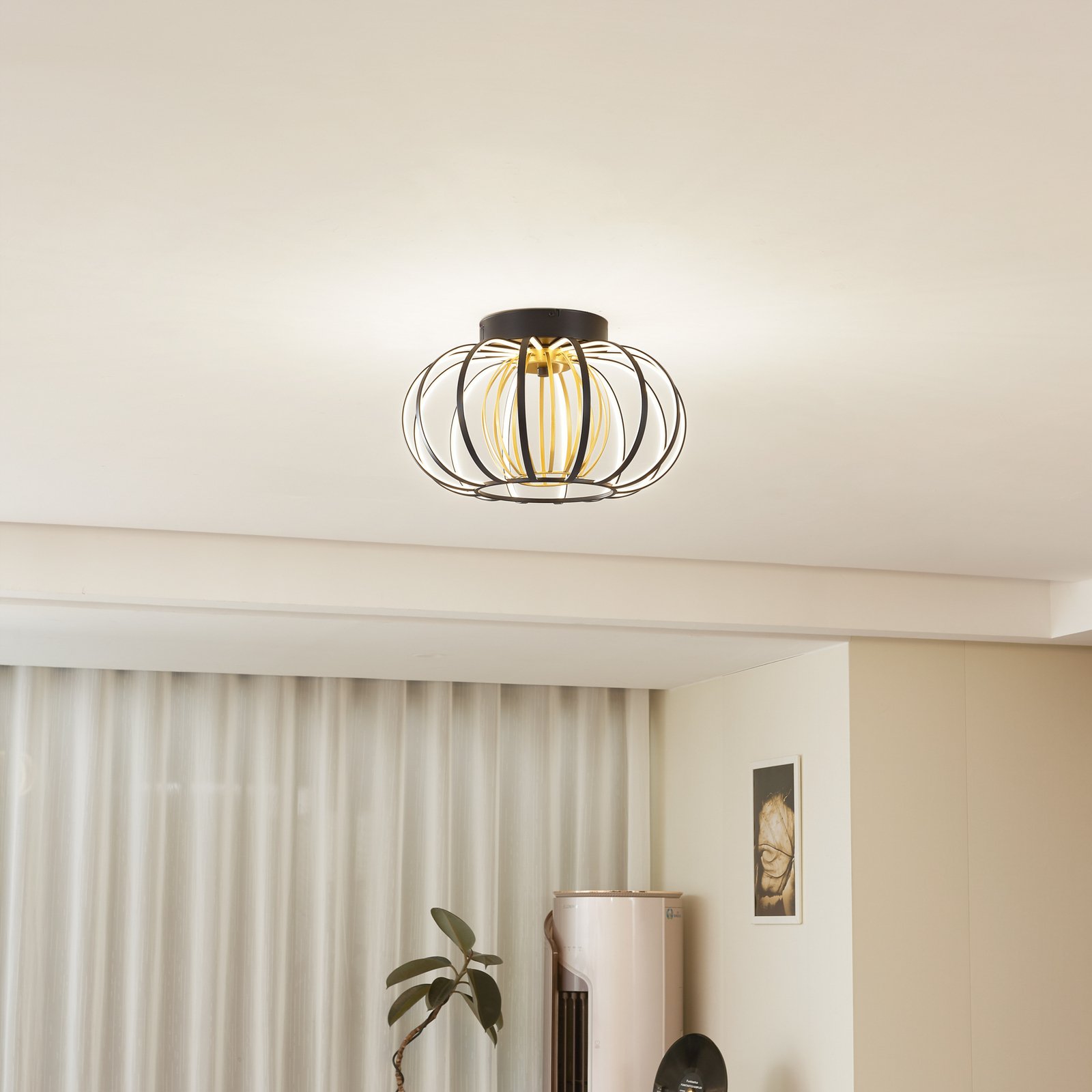 Lucande LED φωτιστικό οροφής Birger, ύψος 24 cm, μαύρο/χρυσό