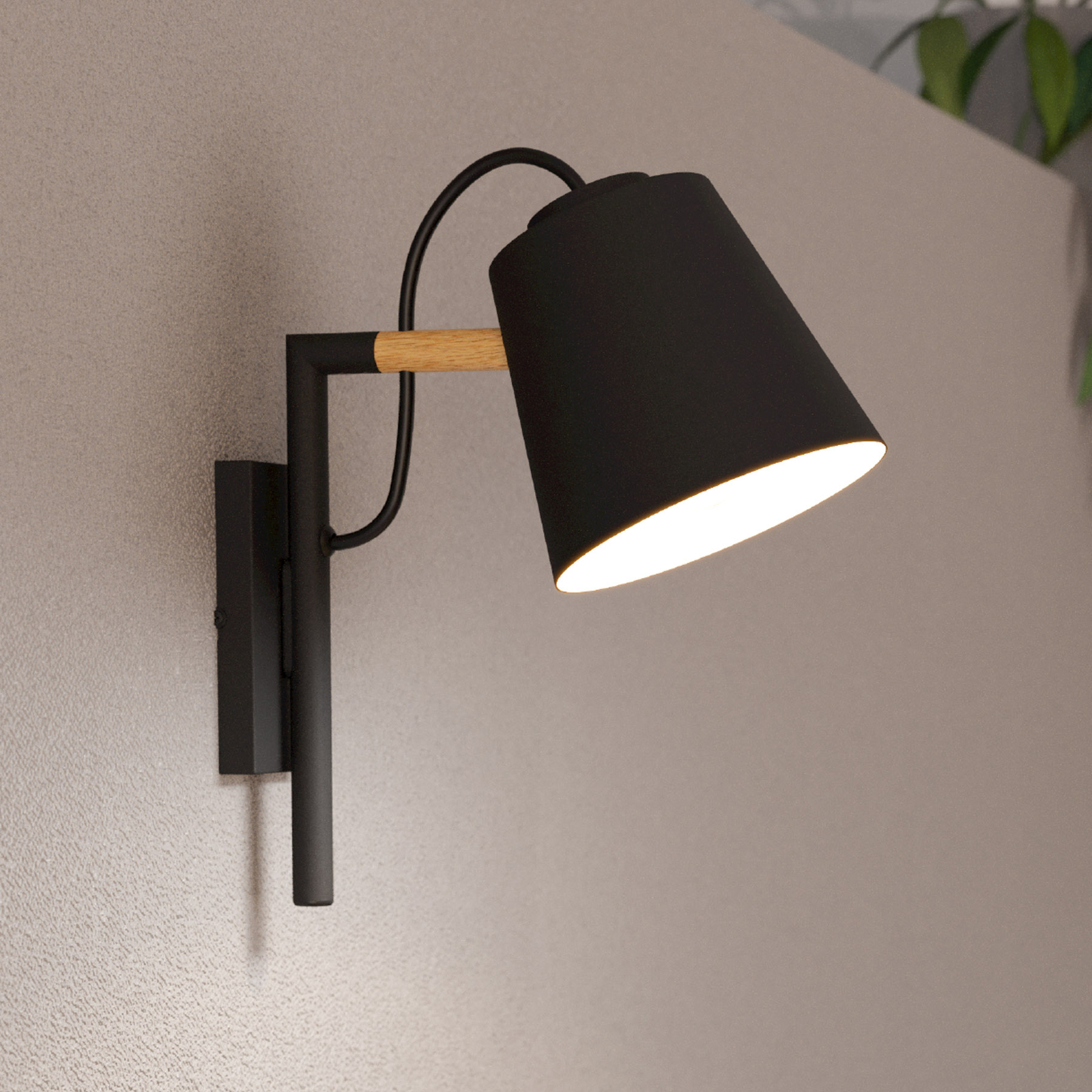 Applique Lacey, à 1 lampe, noire, détail bois