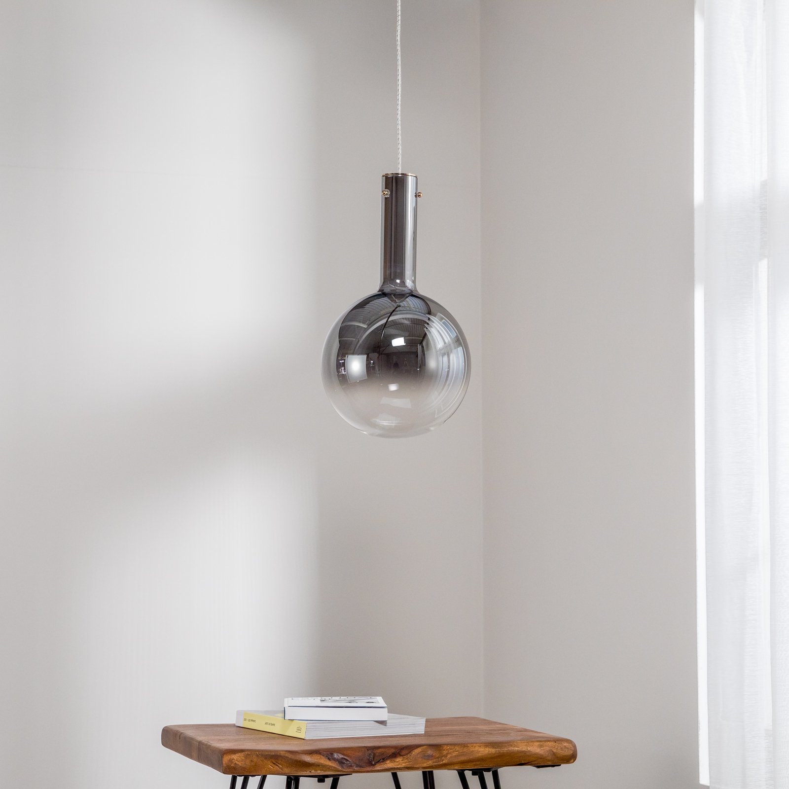 Toronto pendant light, chrome-transparent glass globe, Ø 25 cm