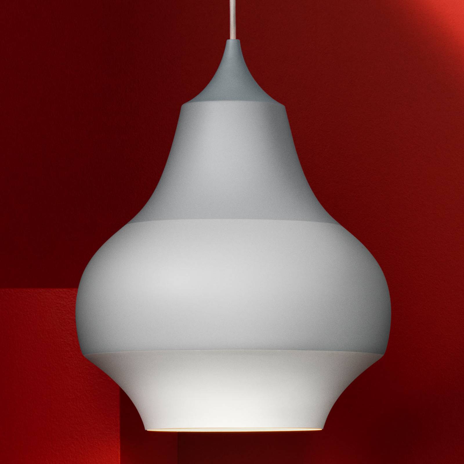 E-shop Louis Poulsen Cirque – sivá závesná lampa, 38 cm