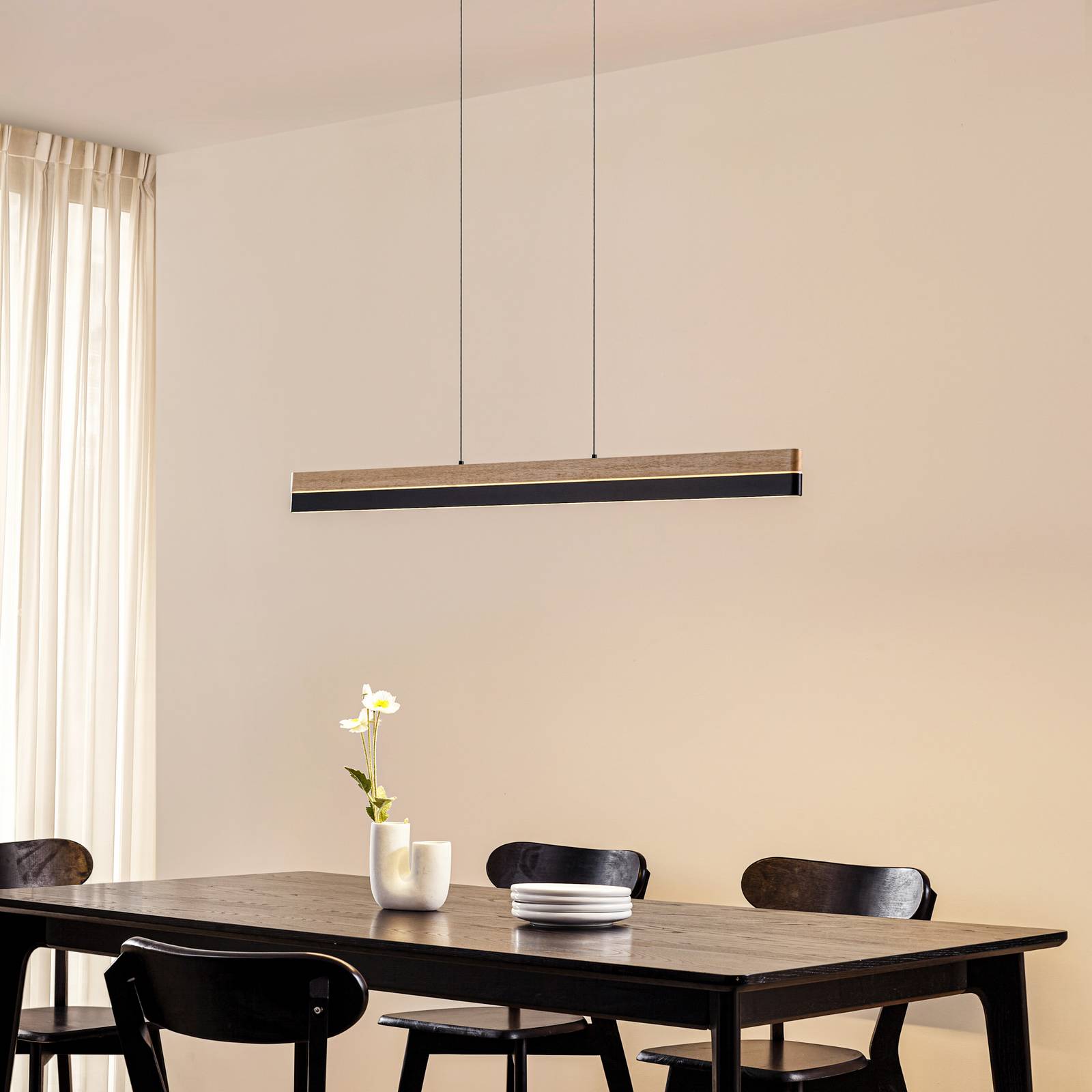 Lucande LED-Pendelleuchte Holven, Holz, CCT, Länge 113 cm günstig online kaufen