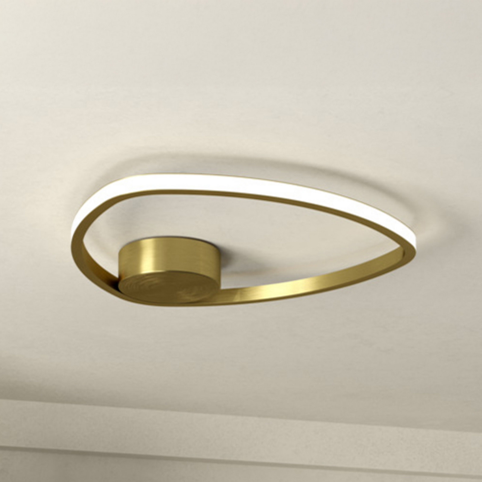 EGLO LED таванна лампа MOSCHELLA, в цвят на месинг, Ø 38 см CCT