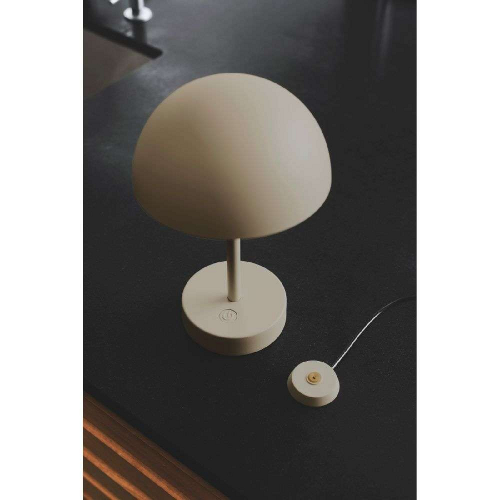 Ellen To-Go Portable Veioză IP44 Beige - Nordlux