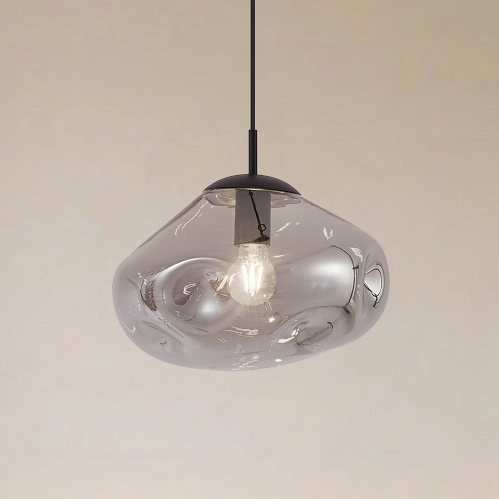 Lindby Висяща лампа Lelia, пушено сиво, стъкло, Ø 35 cm