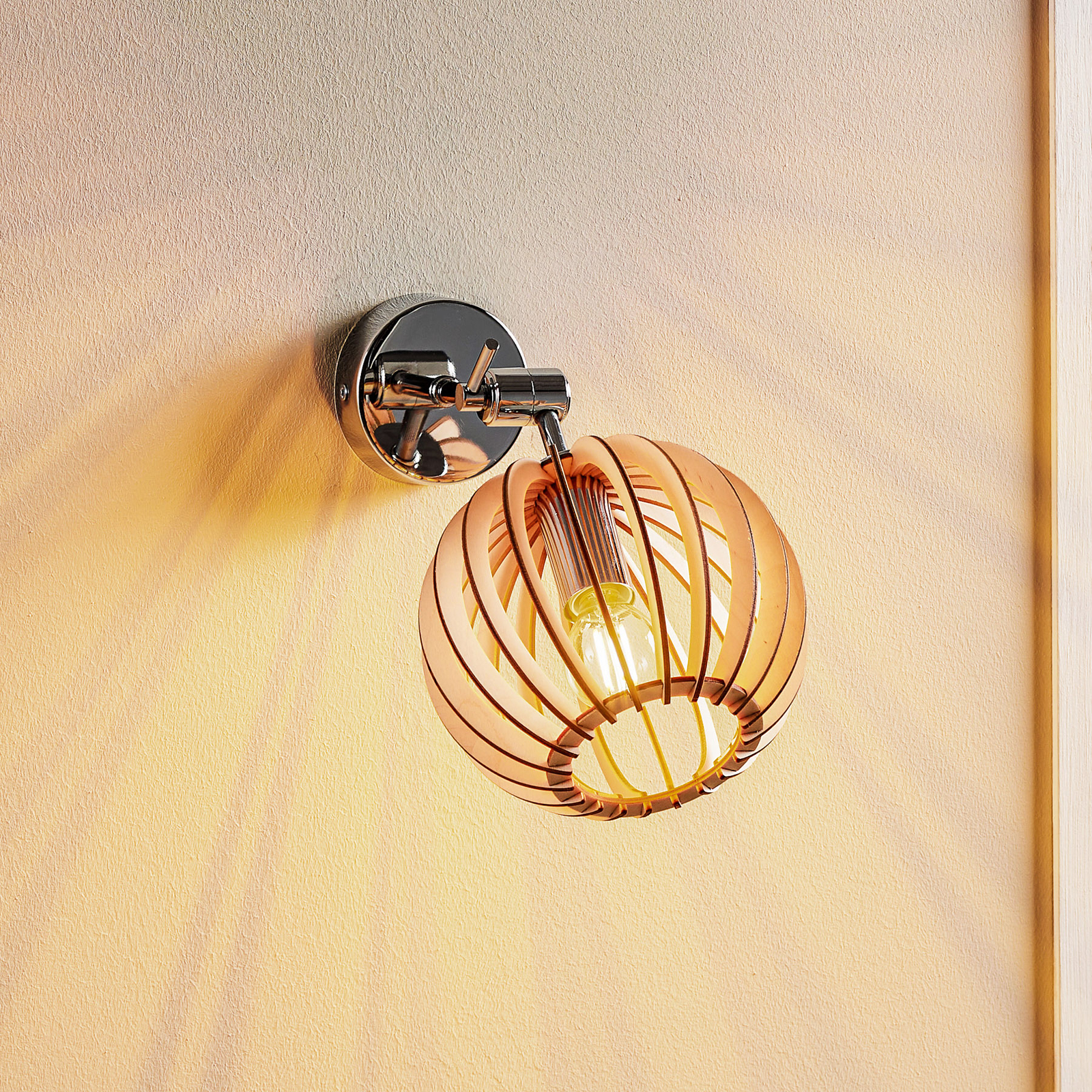 Paz wall light, wooden slatted globe lampshade