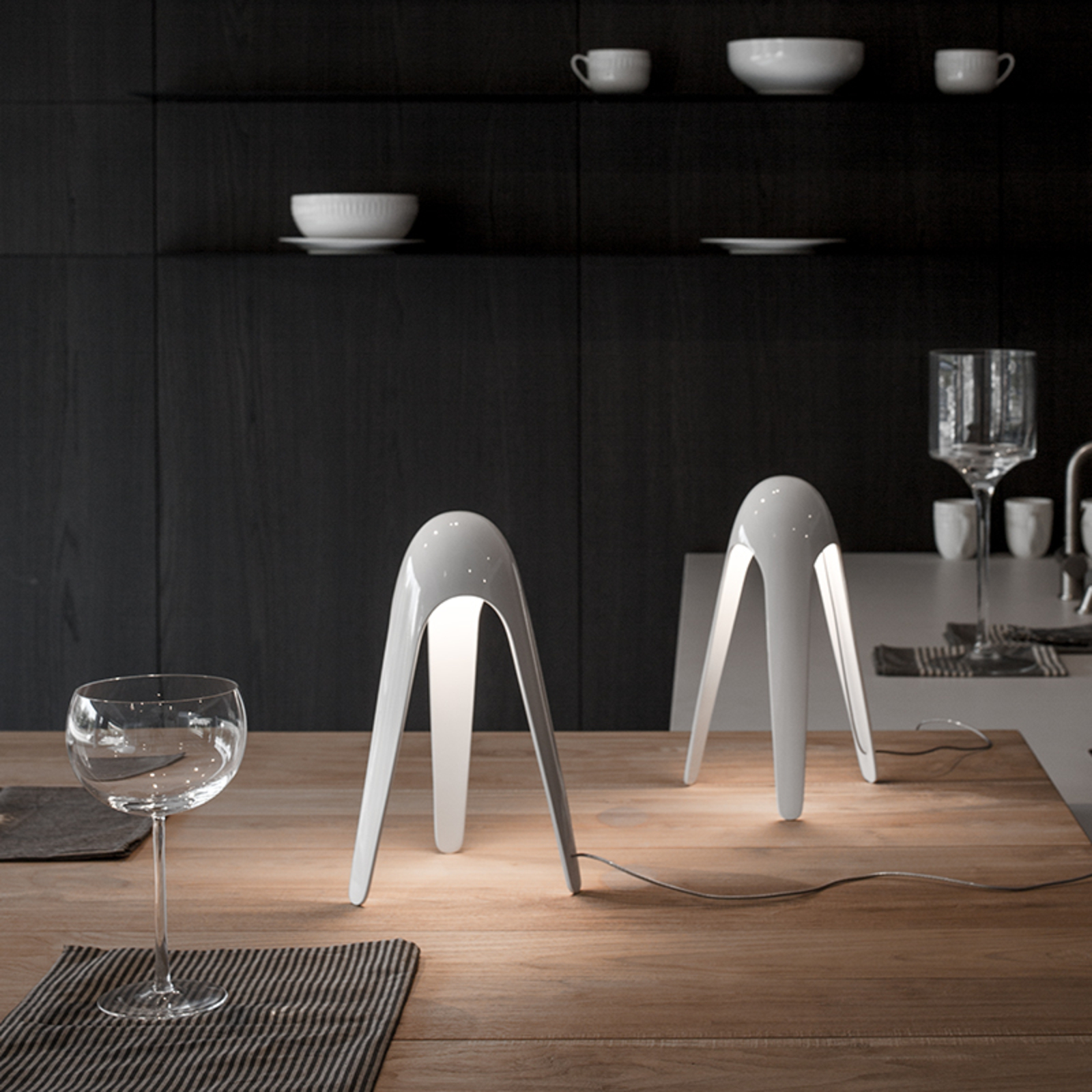 Cyborg Veioză White - Martinelli Luce