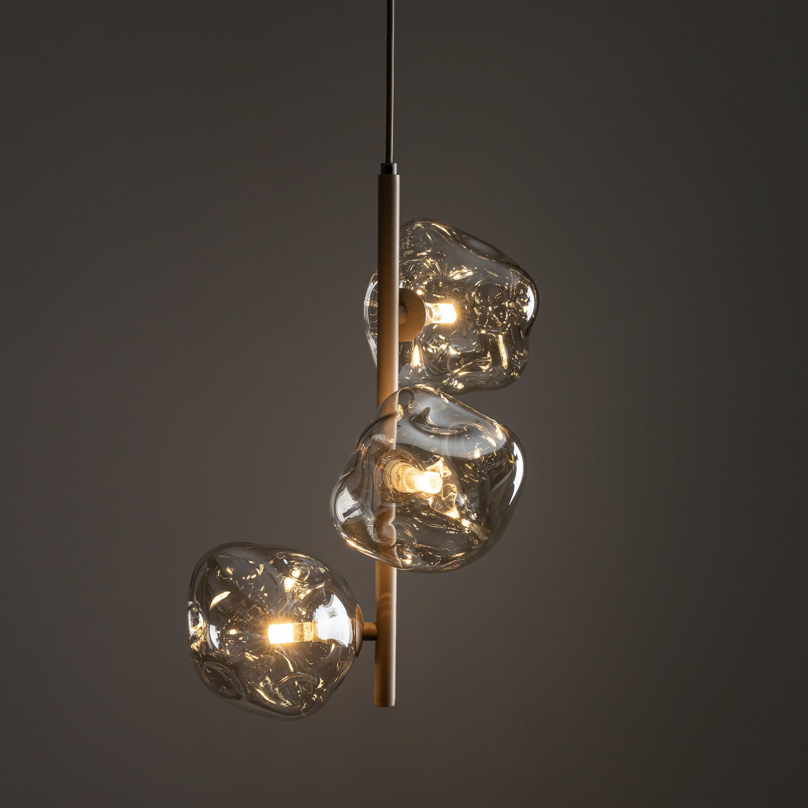 Suspension Lava, à 3 lampes, Ø 29 cm, sable/cognac, G9