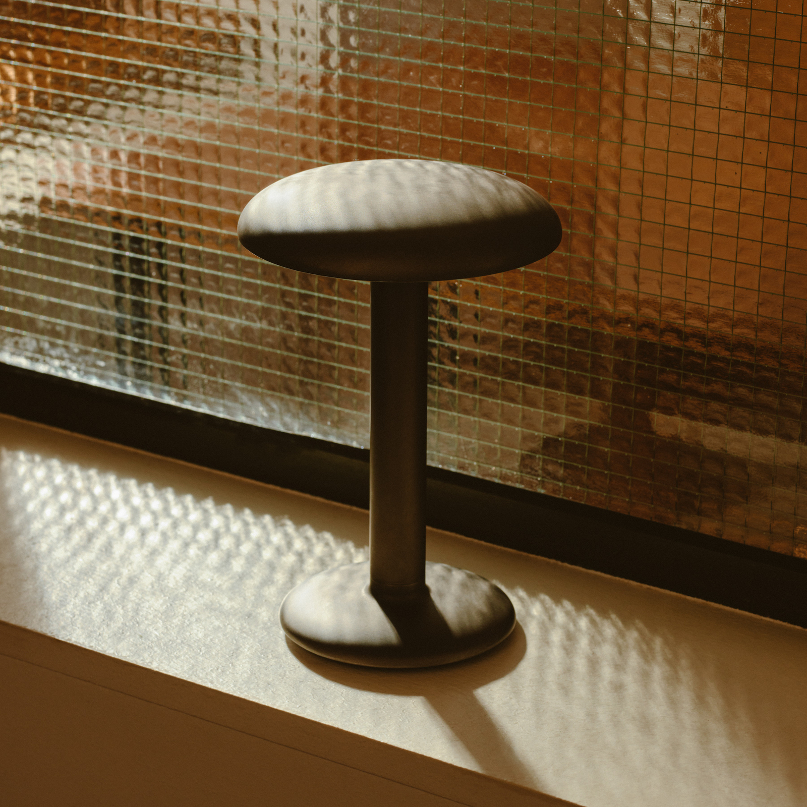 Gustave Portable Stolová Lampa Raw Aluminum - Flos