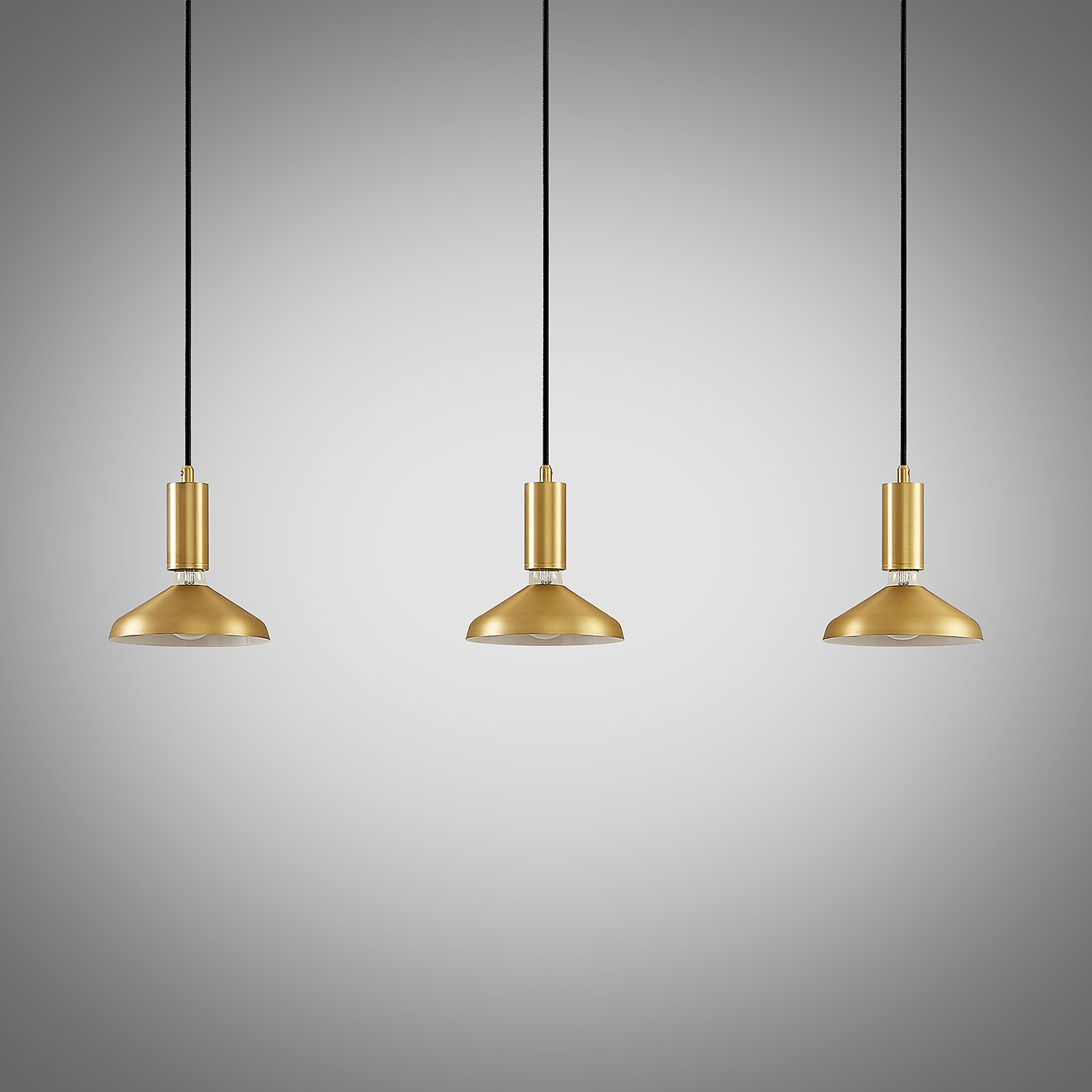 Arcchio Jaika pendellampa, 3 lampor, mässing | Lamp24.se Arcchio Jaika pendellampa, 3 lampor, svart | Lamp24.se