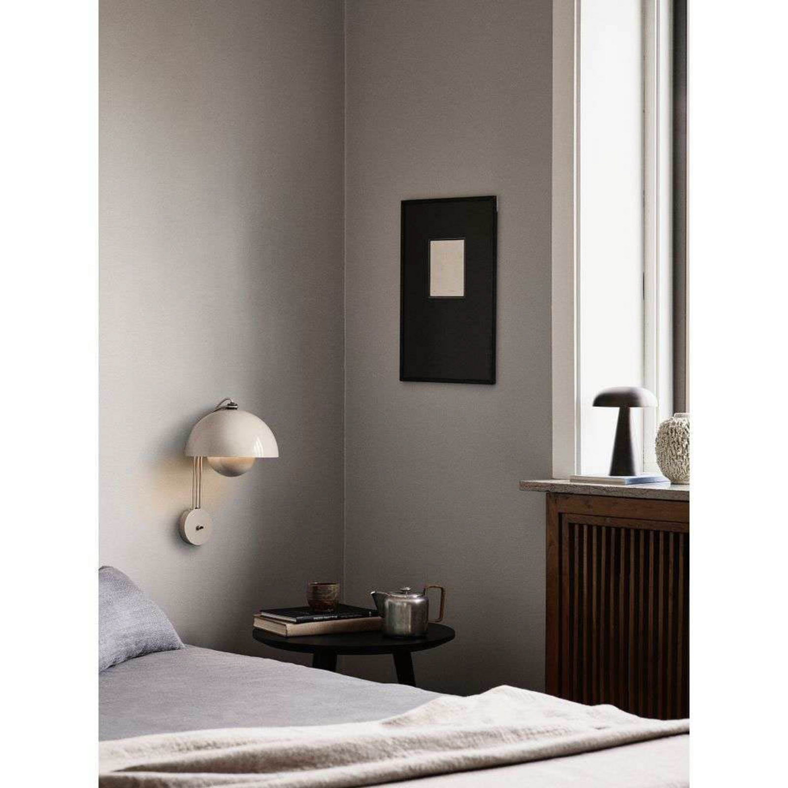 Flowerpot VP8 Wall Lamp Grey Beige - &Tradition