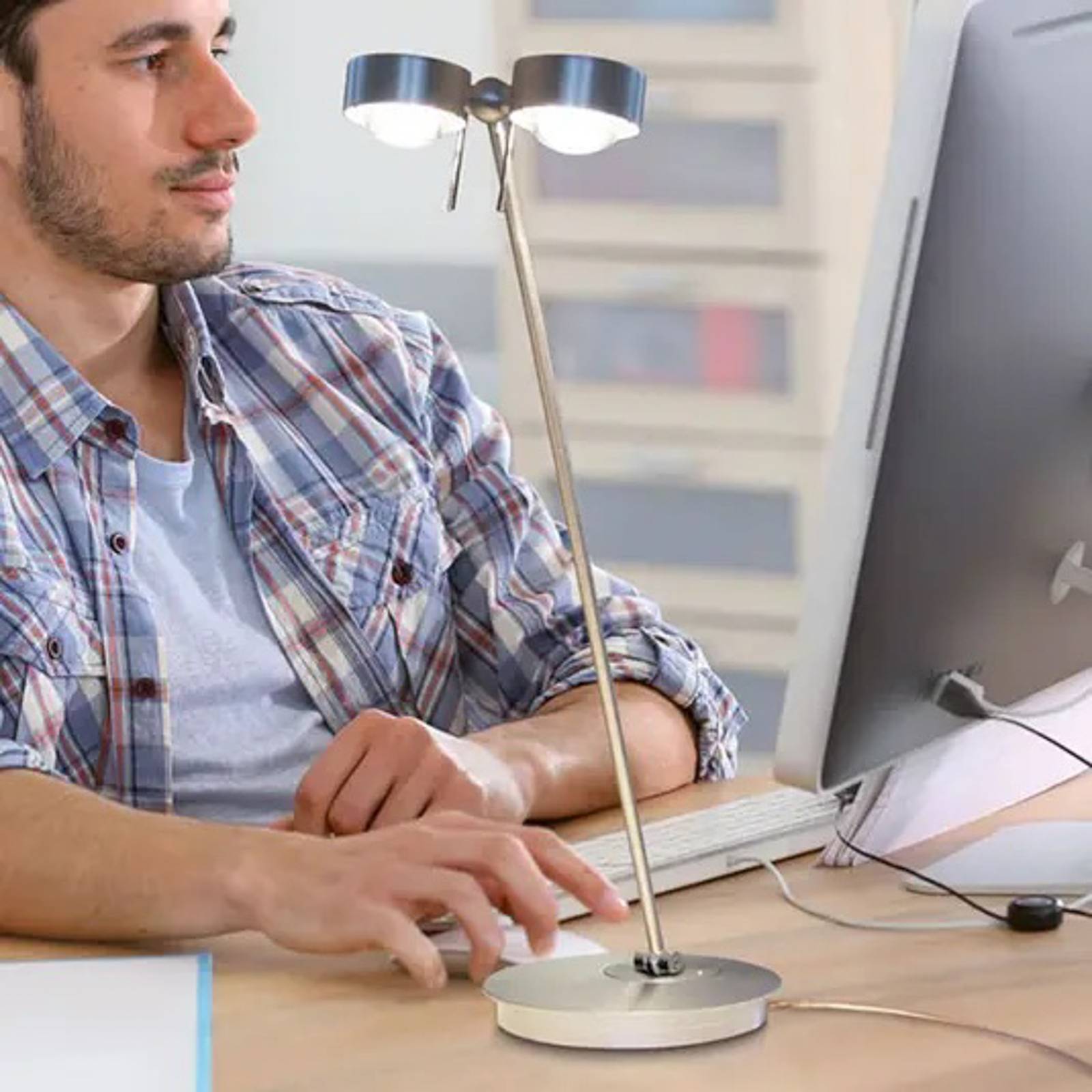 Stolná lampa LED Puk Table Twin chróm