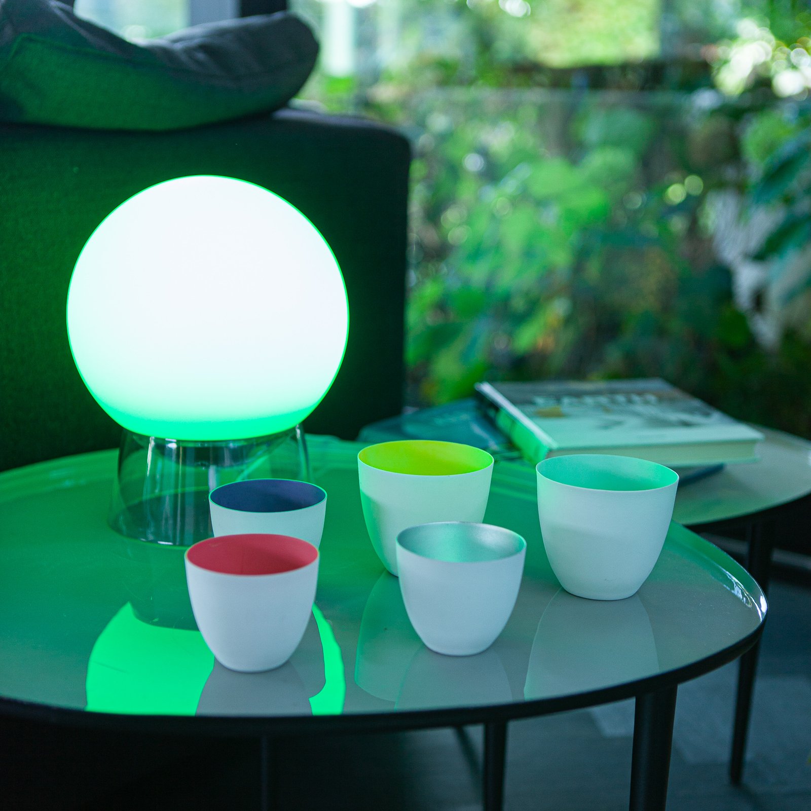 Dekoratyvinis LED gaublys su RGBW spalvų kaita, baltos spalvos