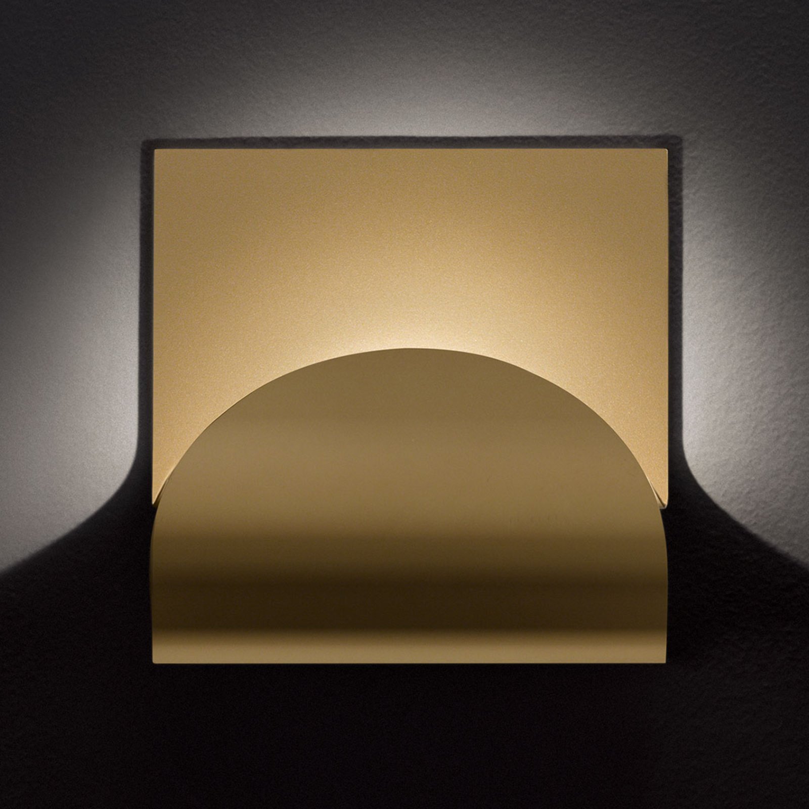 Cini&Nils Incontro LED fali lámpa matt arany