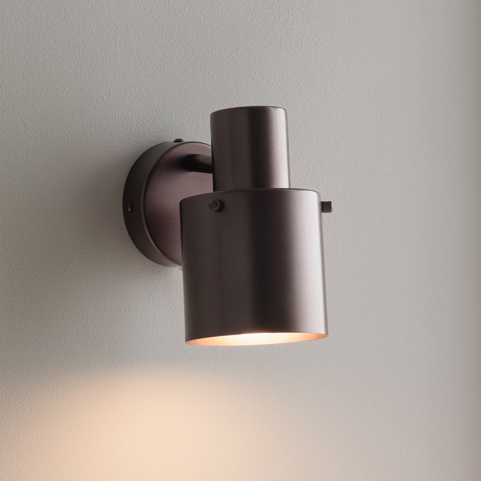 Spot mural Clark, largeur 10 cm, couleur bronze - Globen Lighting Spot mural Clark, largeur 10 cm, couleur bronze - Globen Lighting