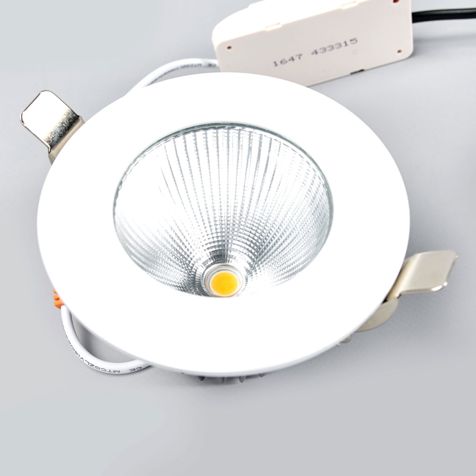 Kamilla LED-indbygningsspot, hvidt, IP65, 11W