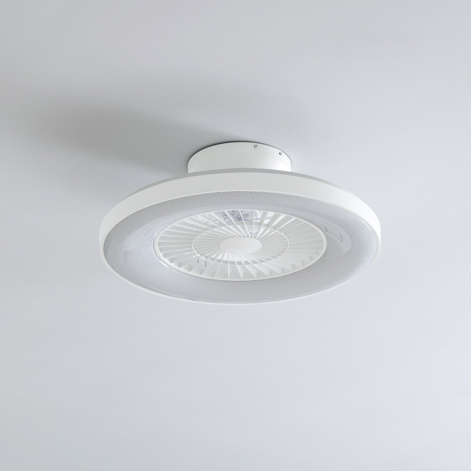 Lindby Smart LED ceiling fan Paavo, white, quiet, Tuya