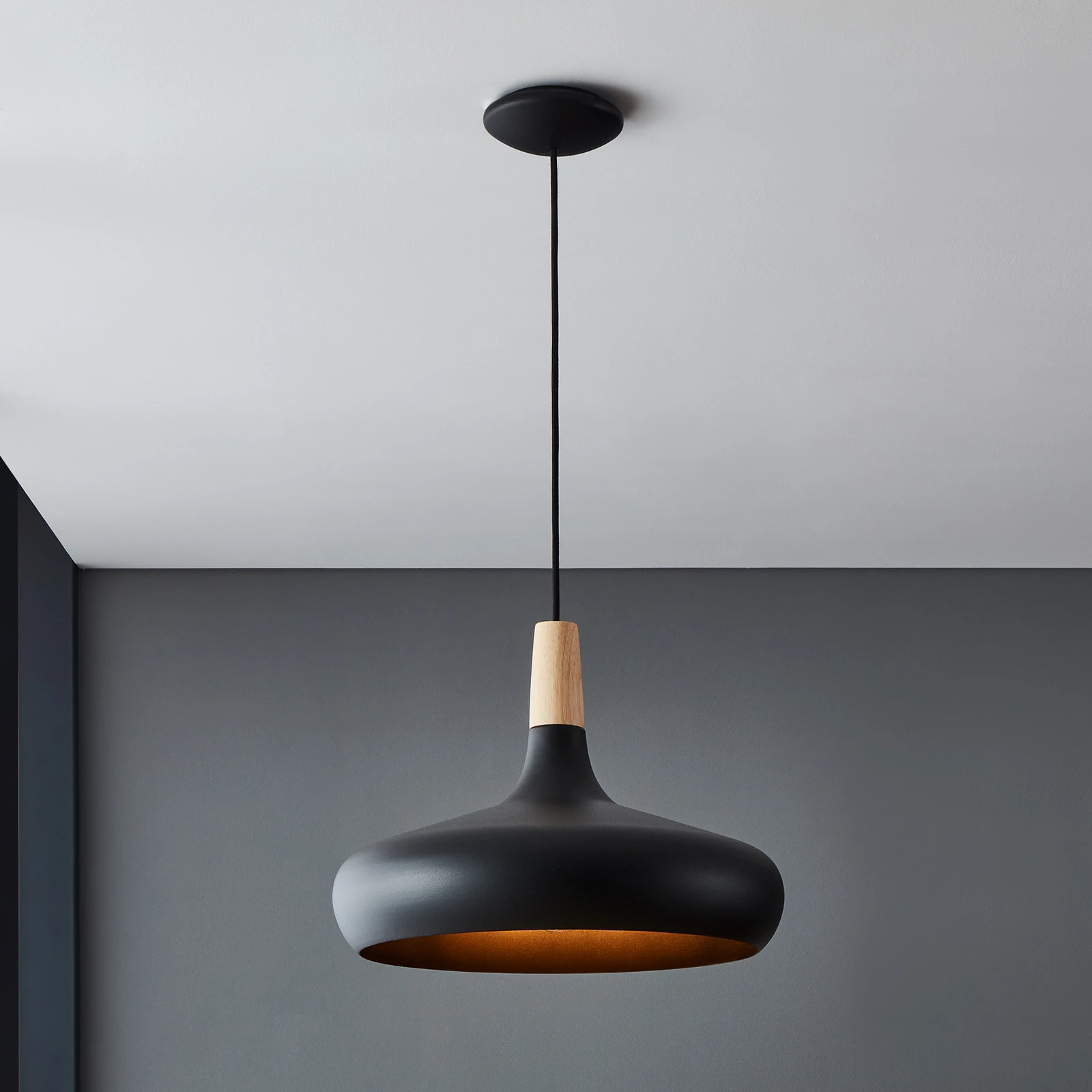 Hängeleuchte Sabinar, 1-flammig, schwarz, Ø 40 cm