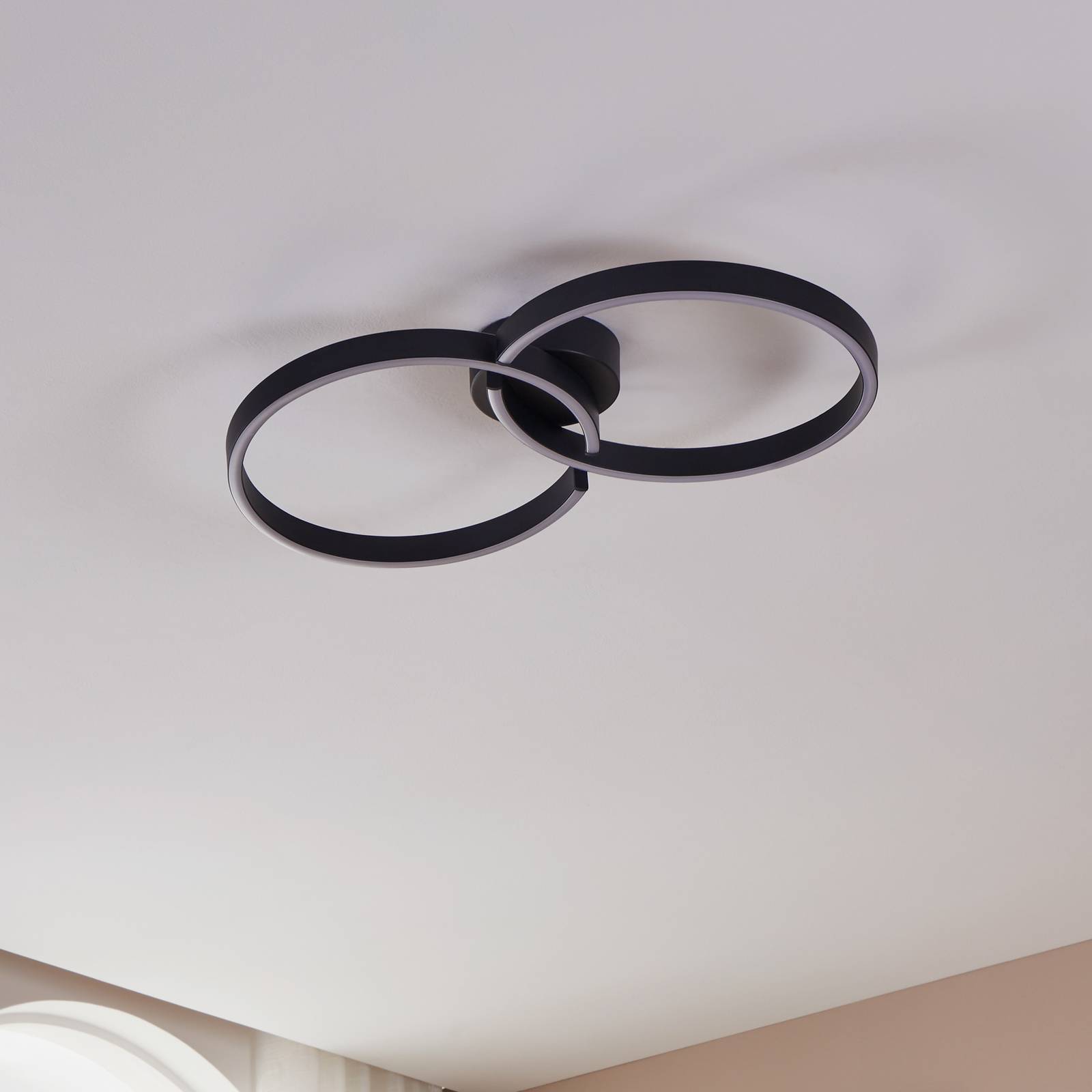  Eglo Eglo Armandolo Led Ceiling Lamp, Black, Length 67 Cm, Cct, Rgb 