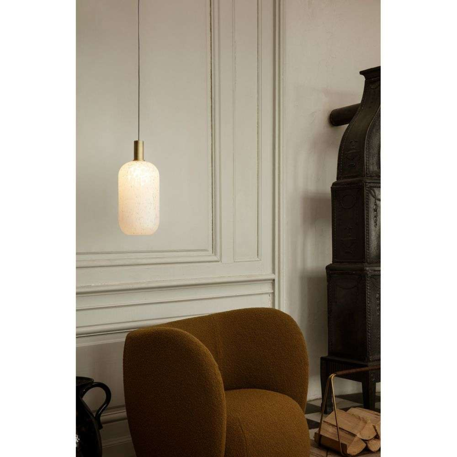 Collect Lustră Pendul Casca Tall Milk/Low Brass - ferm LIVING