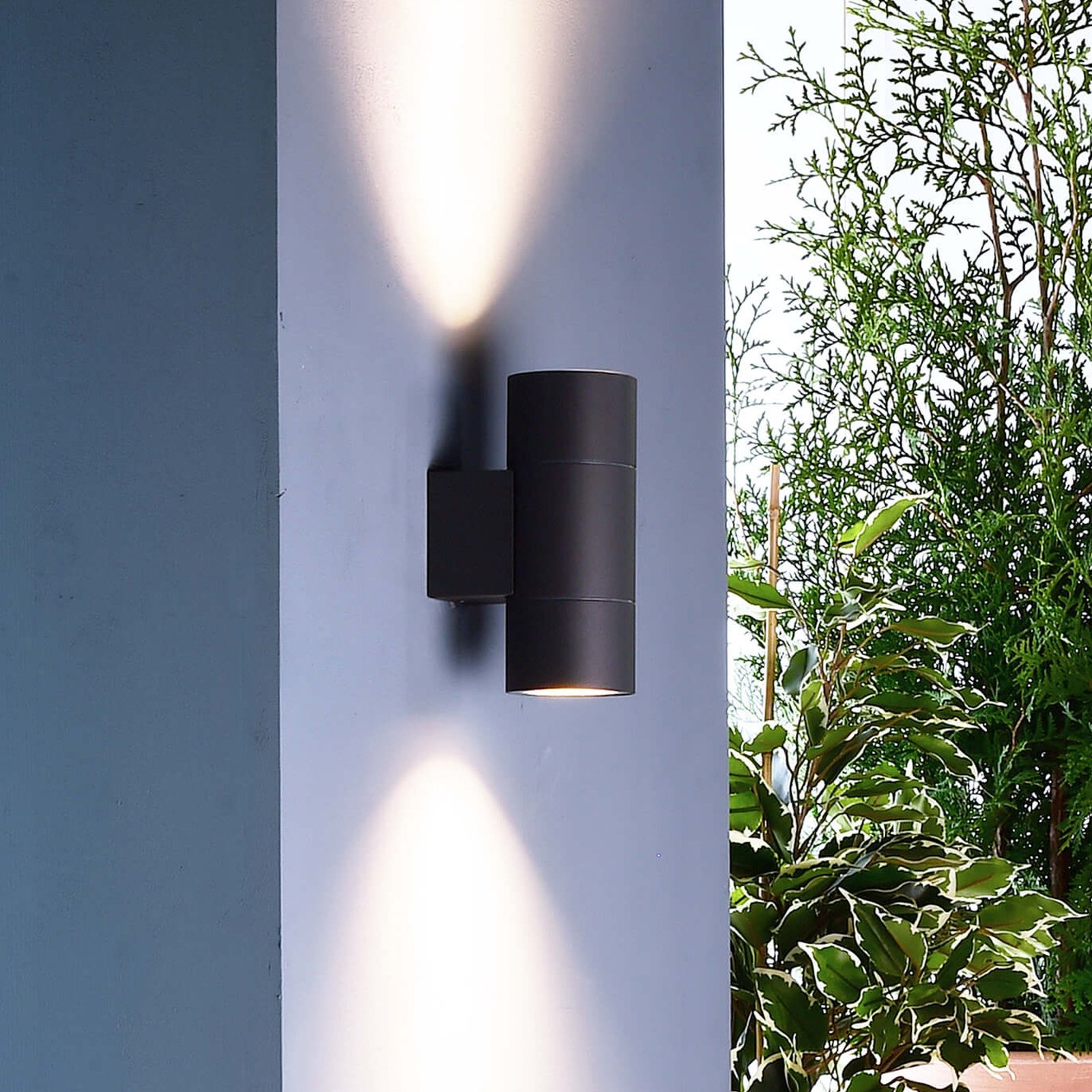 Achernar outdoor wall 2-bulb up/down black grey