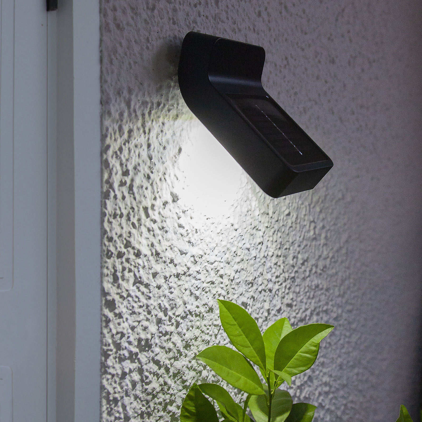 Wally LED napelemes fali lámpa, szürkületérzékelővel