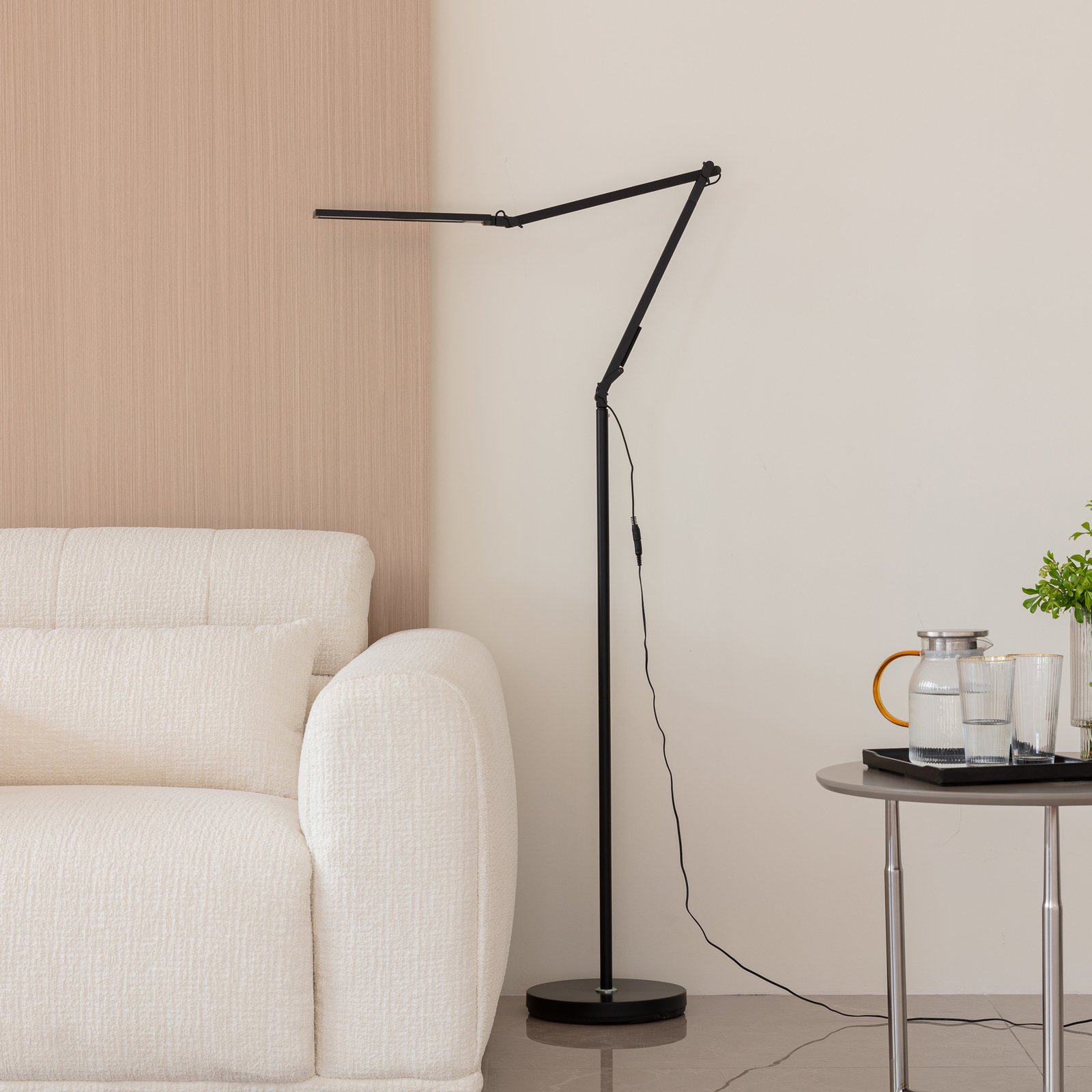 Lindby Zellima LED floor lamp, CCT, dimmable