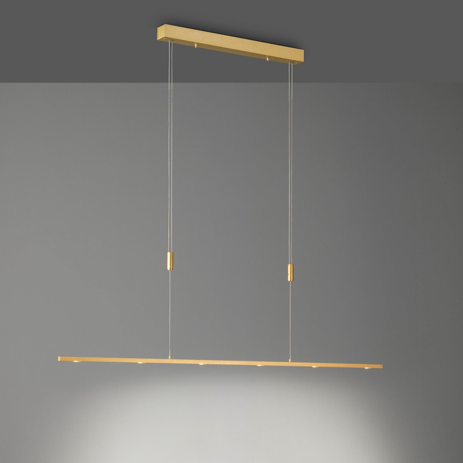 LED viseća svjetiljka Tolu, duljina 139 cm, mesing - Quitani