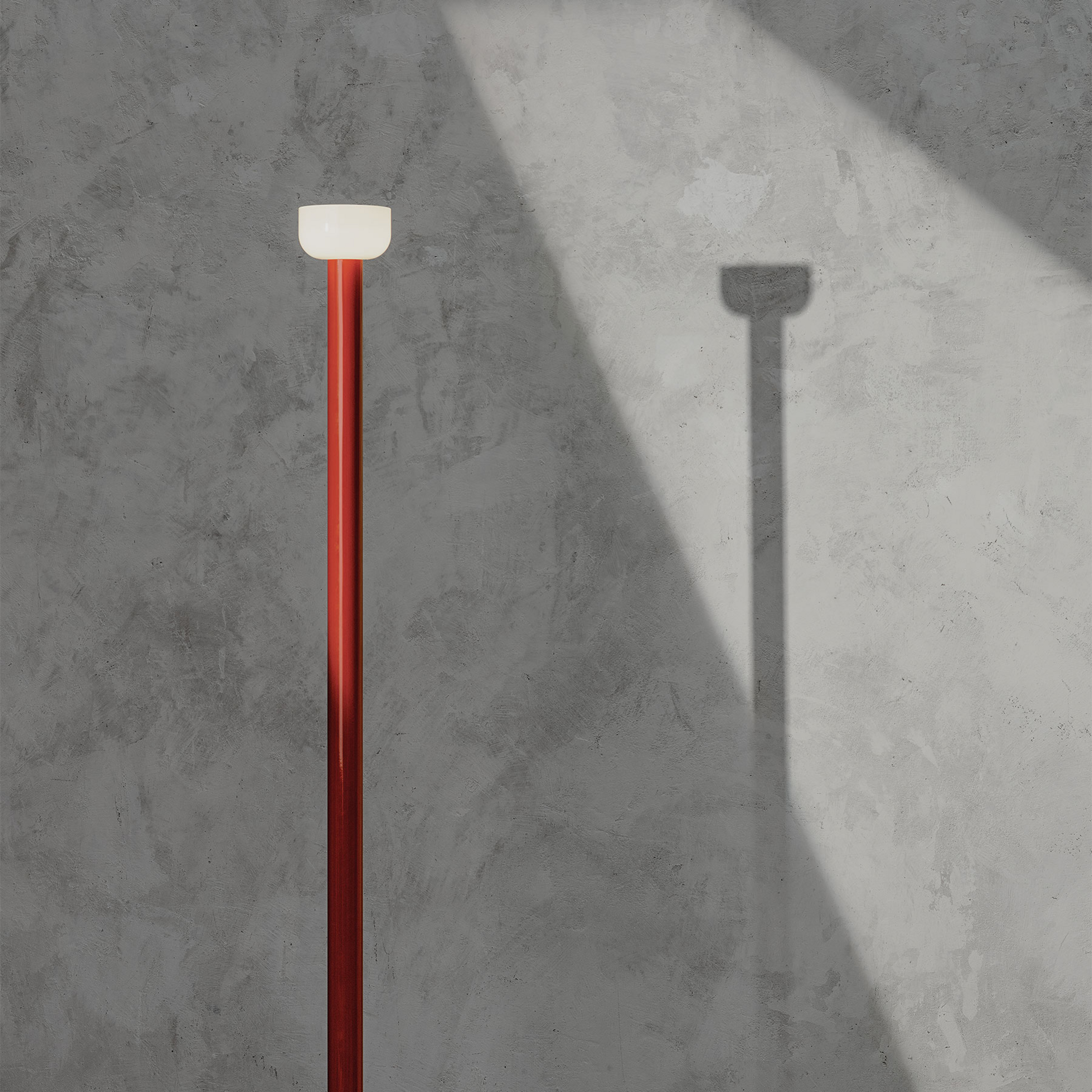 Bellhop LED-Stehleuchte - Flos
