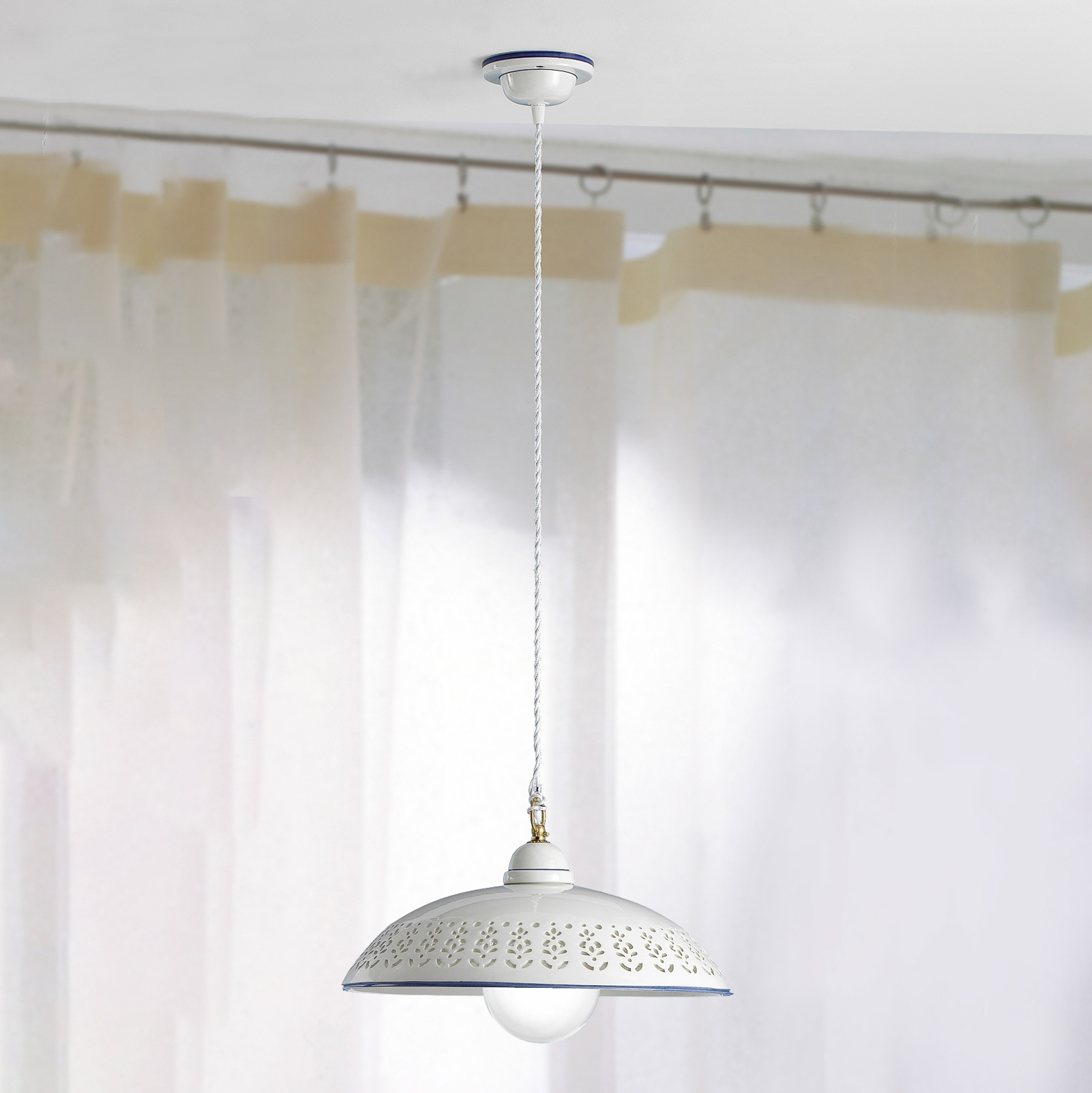 White SFILATA hanging light in ceramic