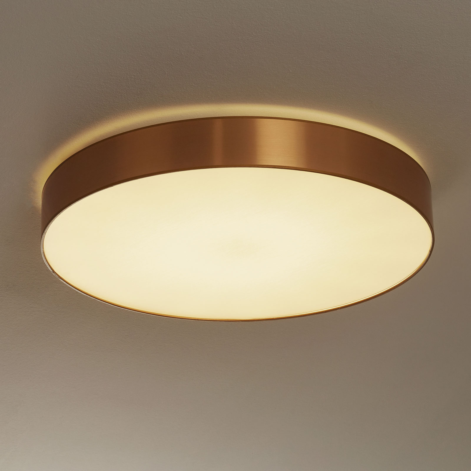 Lámpara de techo Aurelia atenuable, dorada, 60 cm