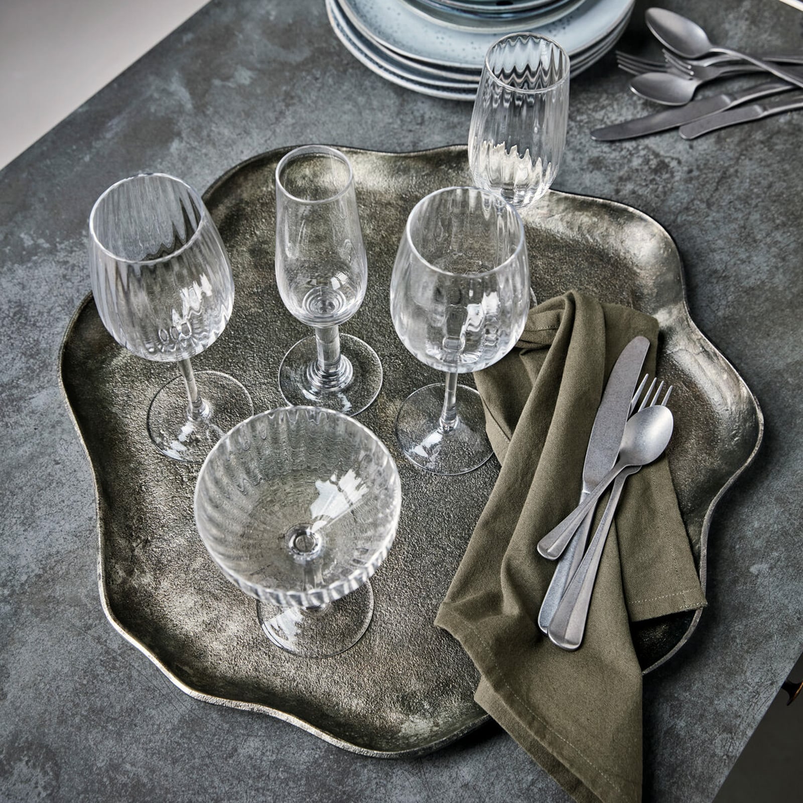 Vassoio HDTalas, metallo brunito, Ø 50 cm - House Doctor