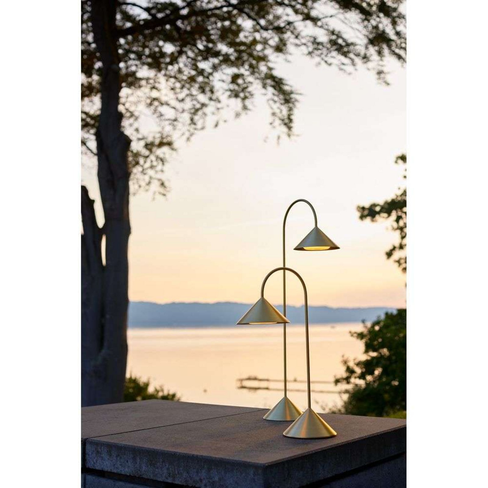 Grasp Portable Lampadar H72 Solid Brass - Frandsen