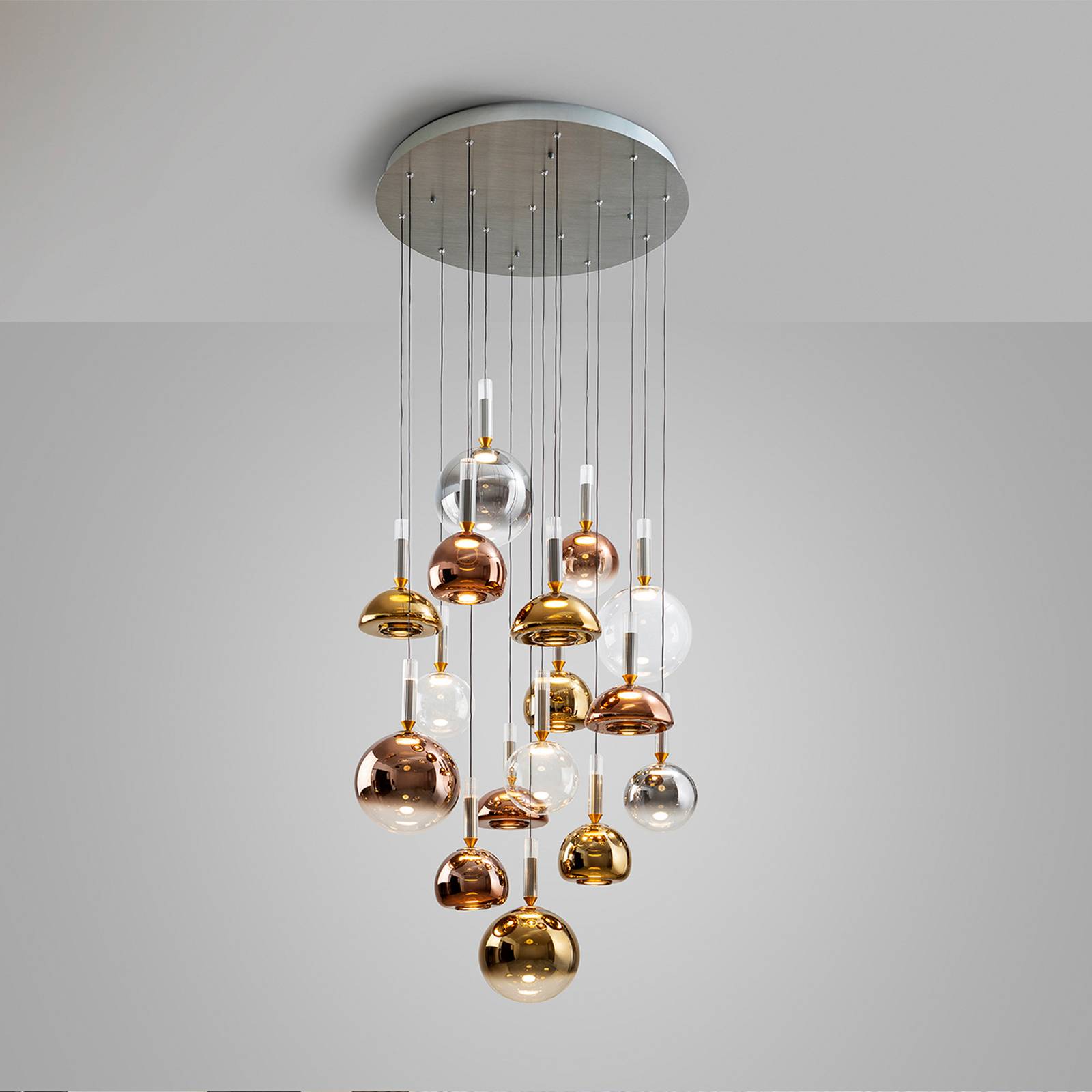 Charlize 16-światłowa lampa wisząca LED, ściemniana, czterokolorowe szkło