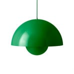 Lampada a sospensione Flowerpot VP2, Ø 50 cm, verde segnaletico - &TRADITION