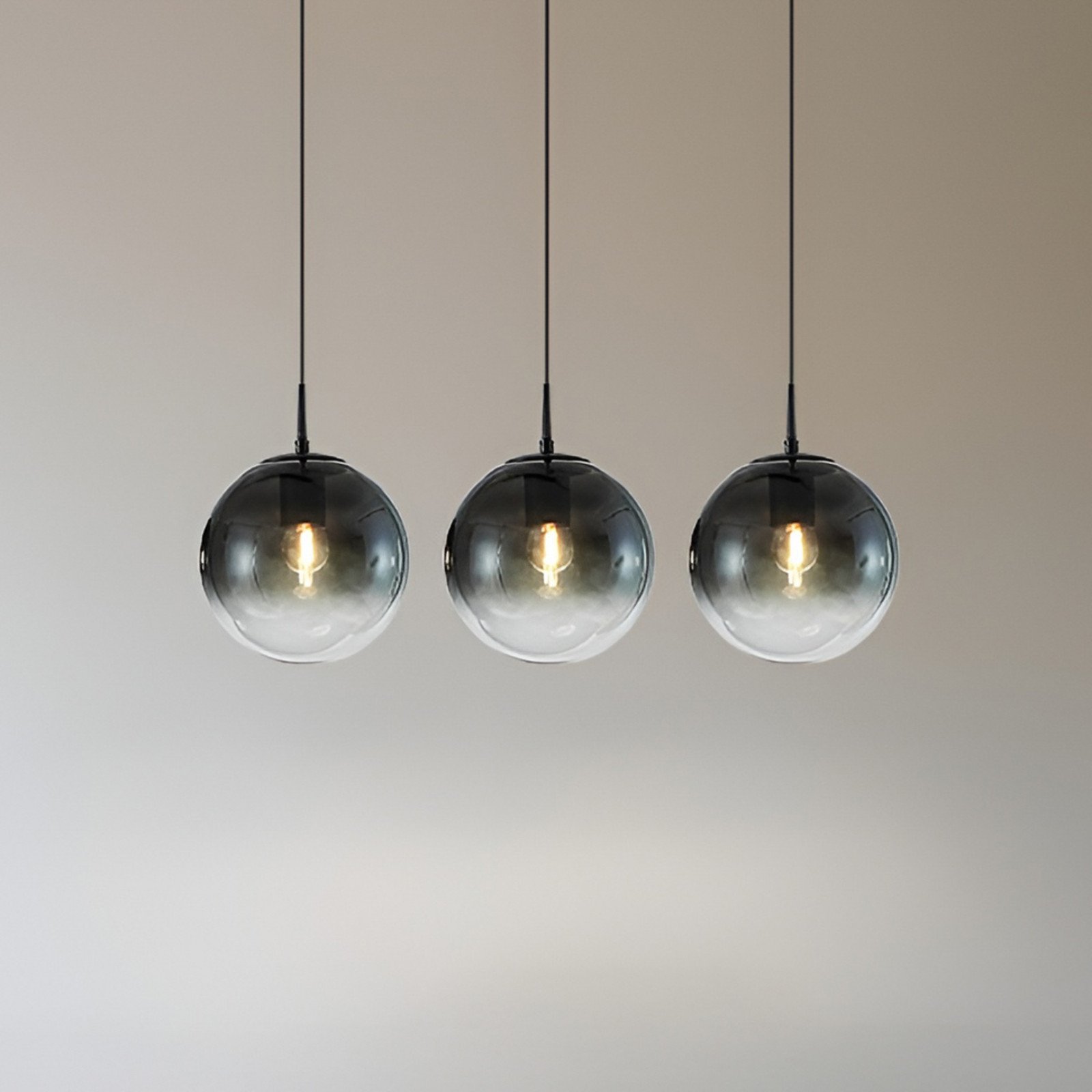 Lucande Lampă suspendată Veloura 3 becuri 84 cm sticlă lemn - Camera de zi / sufragerie - Design - Lemn închis gri fumuriu