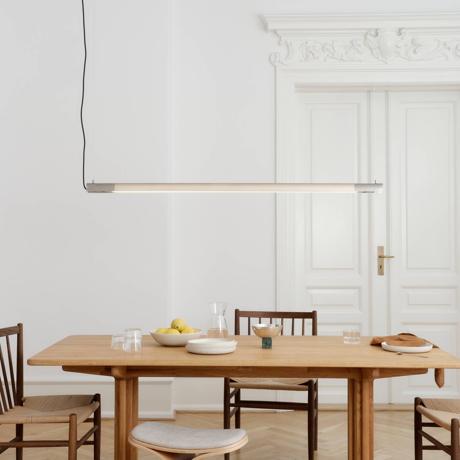 Suspension GEJST Radent, gris acier, longueur 138 cm, LED G13