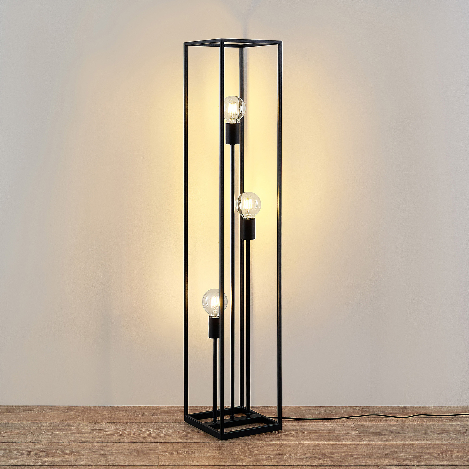 Krisha Vloerlamp Black - Lindby