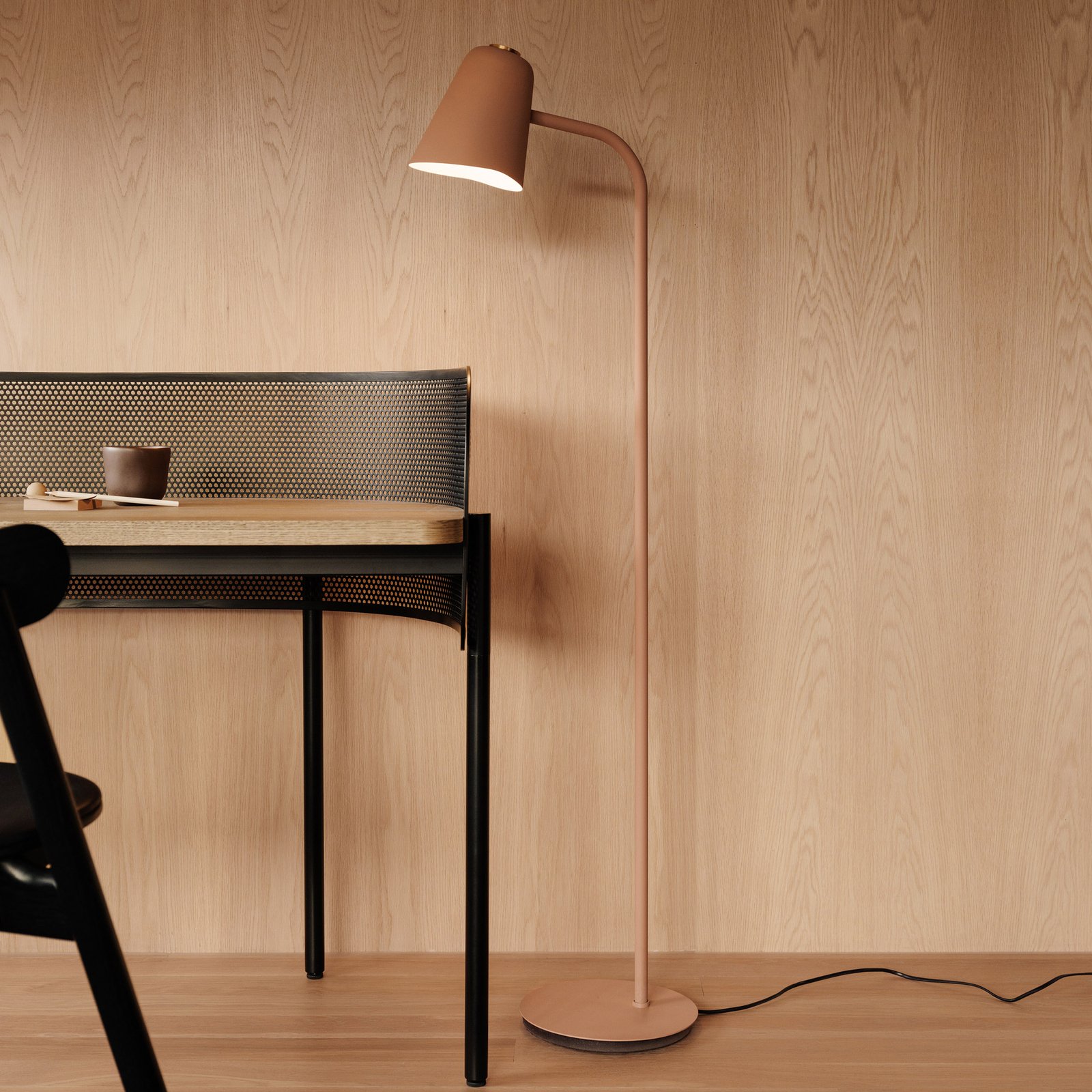 Northern Me dim Dimmable LED floor lamp